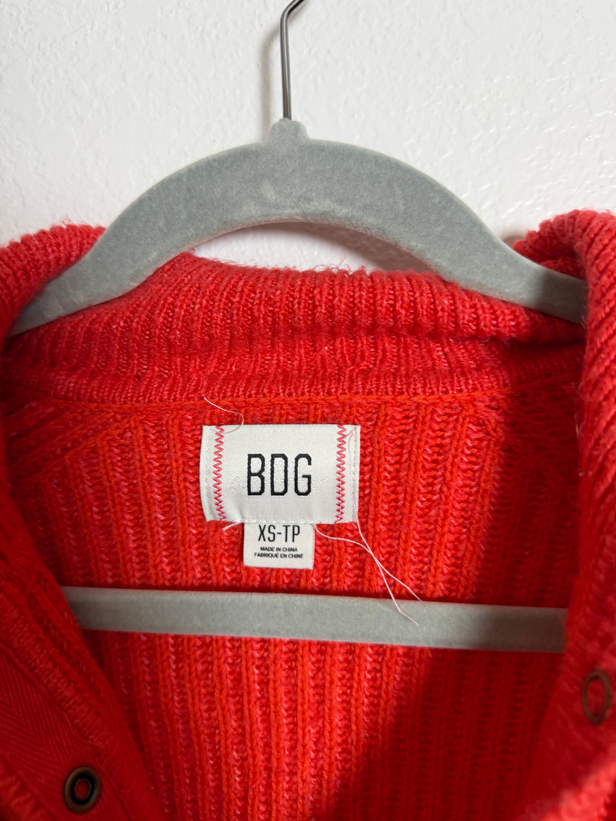 BDG Red Sweater Size XS