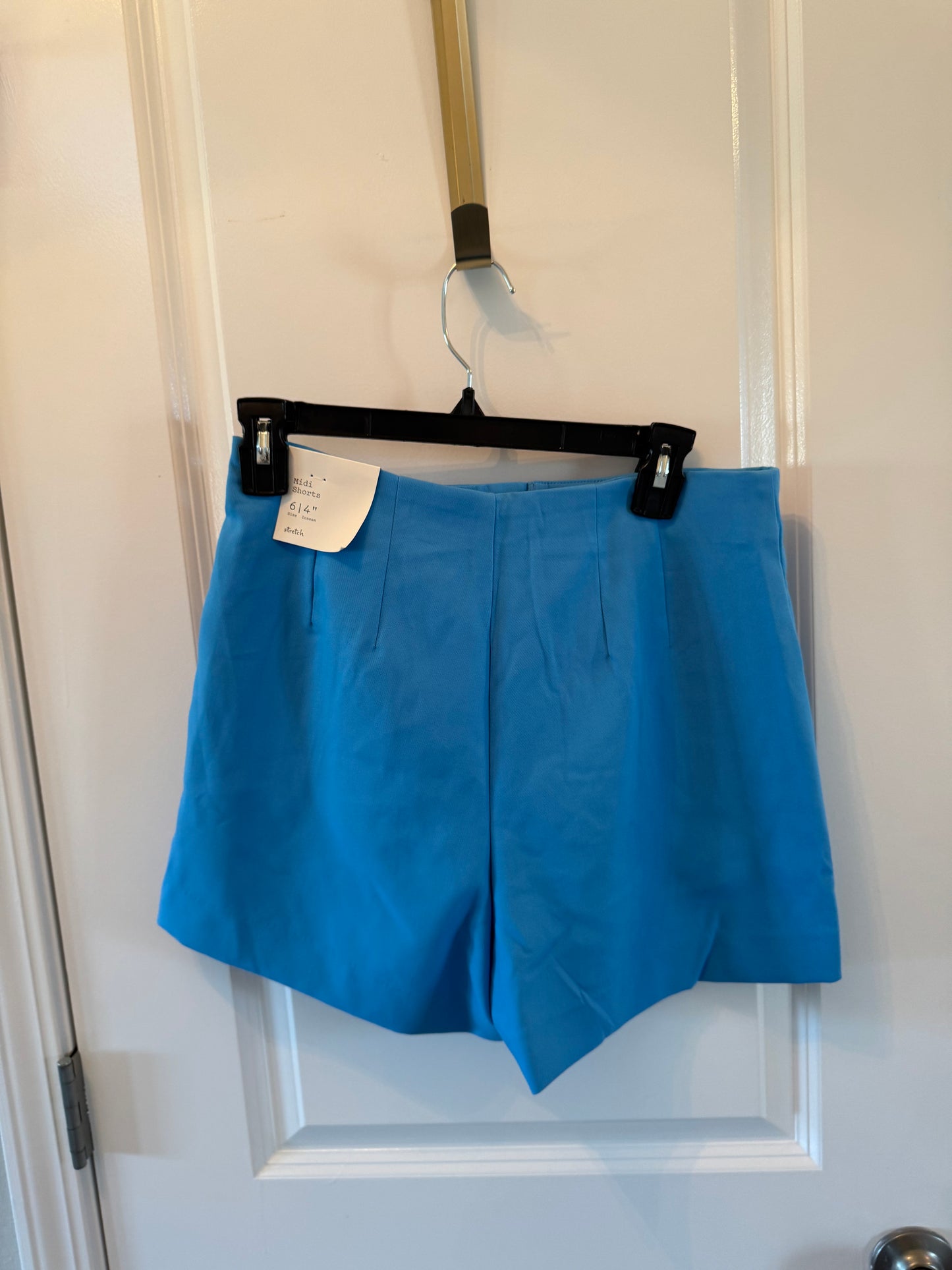 A New Day 4” Midi Shorts Women’s 6 Blue NWT