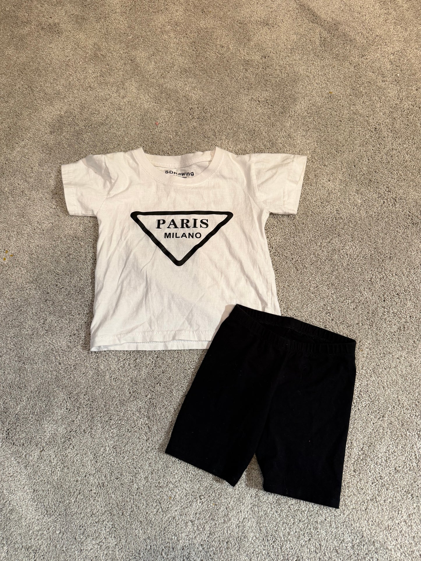 Prada Tee Outfit Size 4/5y