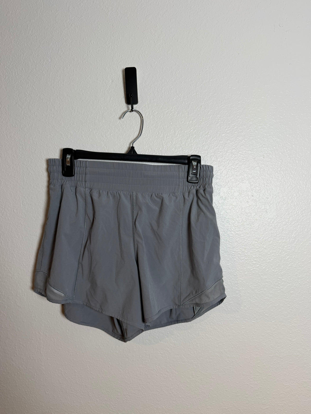 Lululemon Gray Shorts Size 8