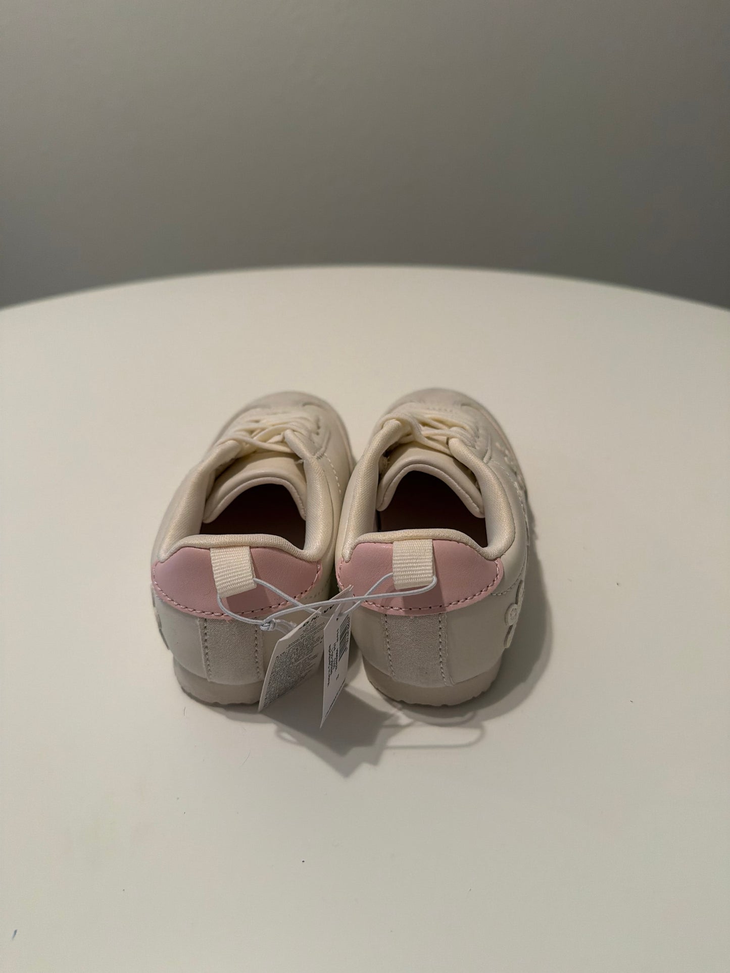 Old Navy Shoes Size 10