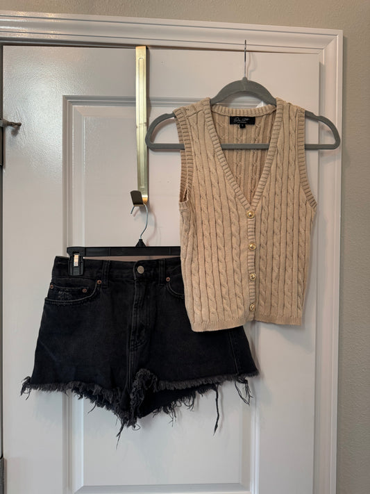 Outfit bundle- size small top & size 28 shorts