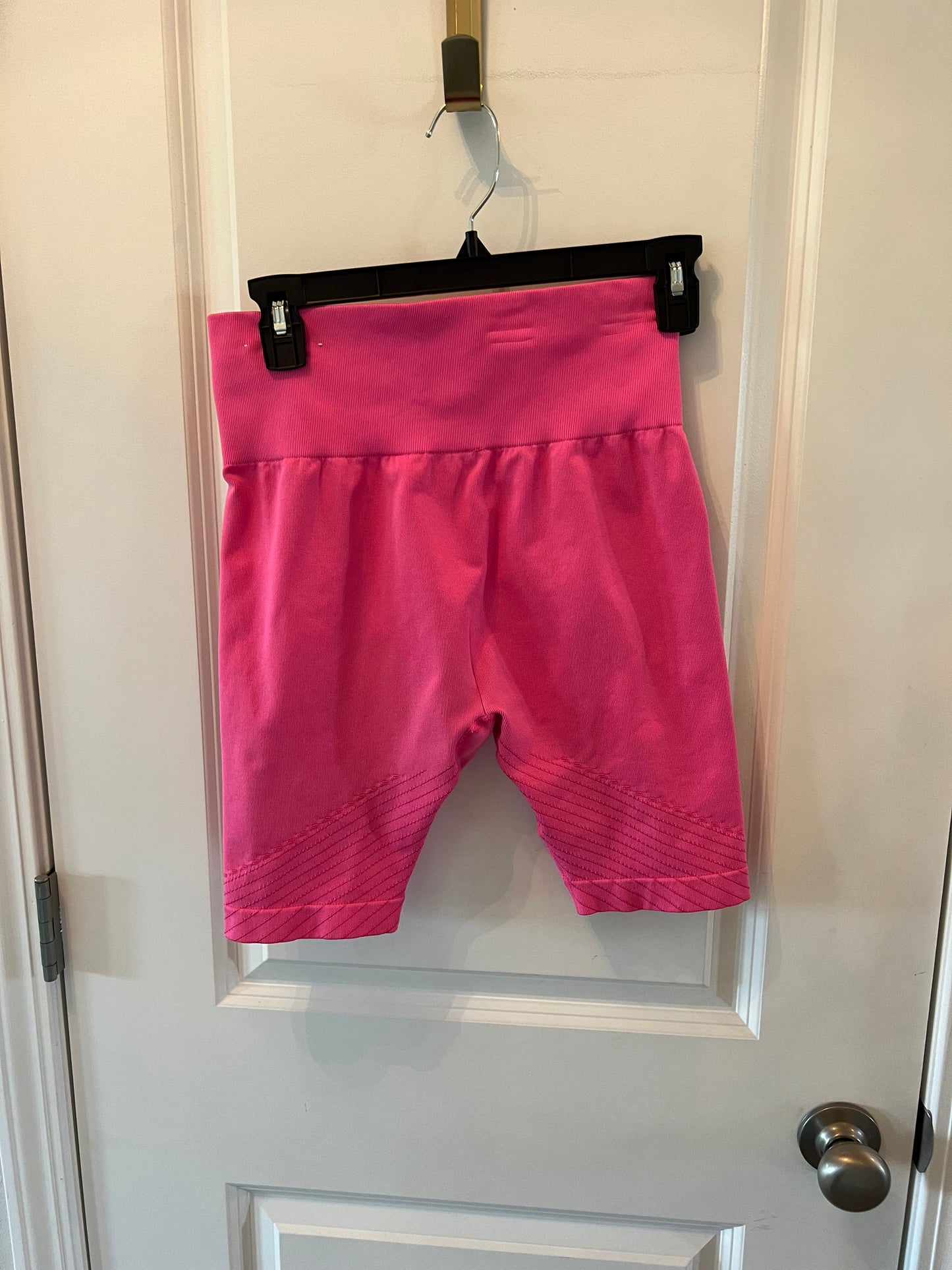 High Rise Biker Shorts Women’s Size Medium Pink