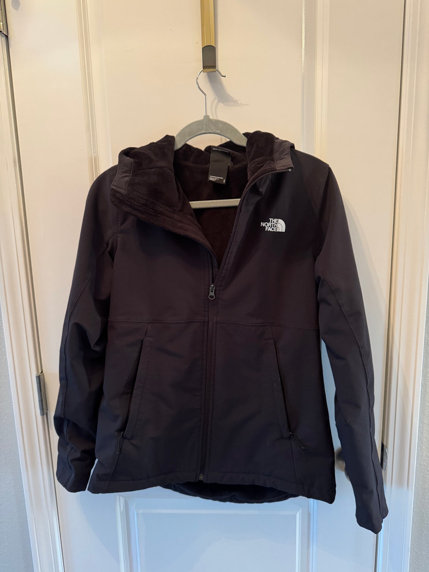 Women’s Northface Black Fleece Lined Coat Size Medium