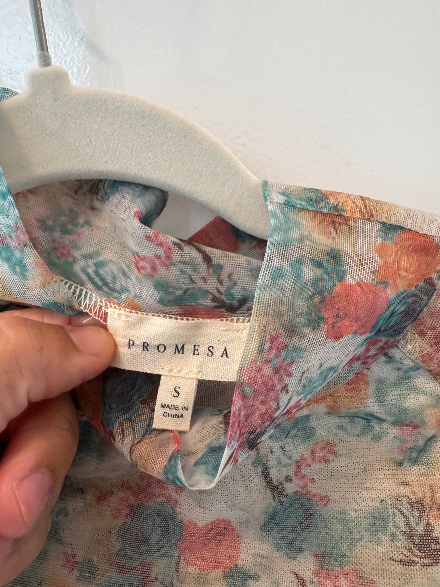 Promesa Floral Sheer Top Women’s Small