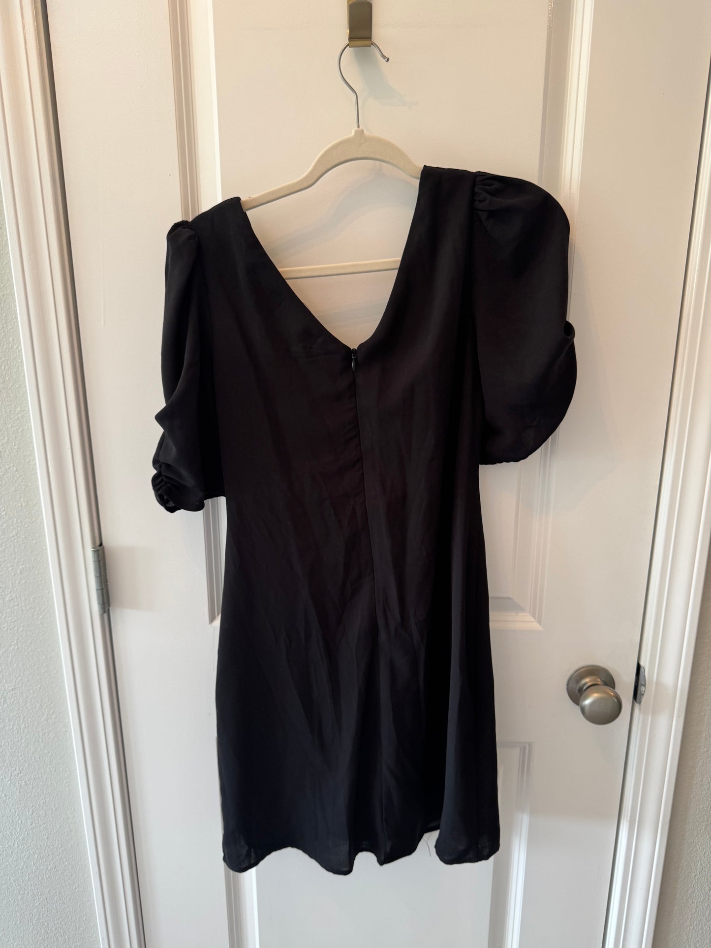 MOD on Trend Puff Sleeve Mini Dress Women’s Medium Black