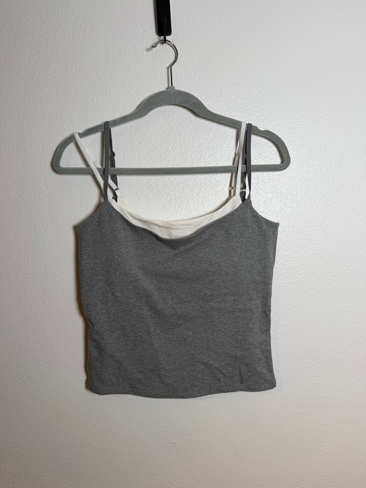 Abercrombie Tank Size Large