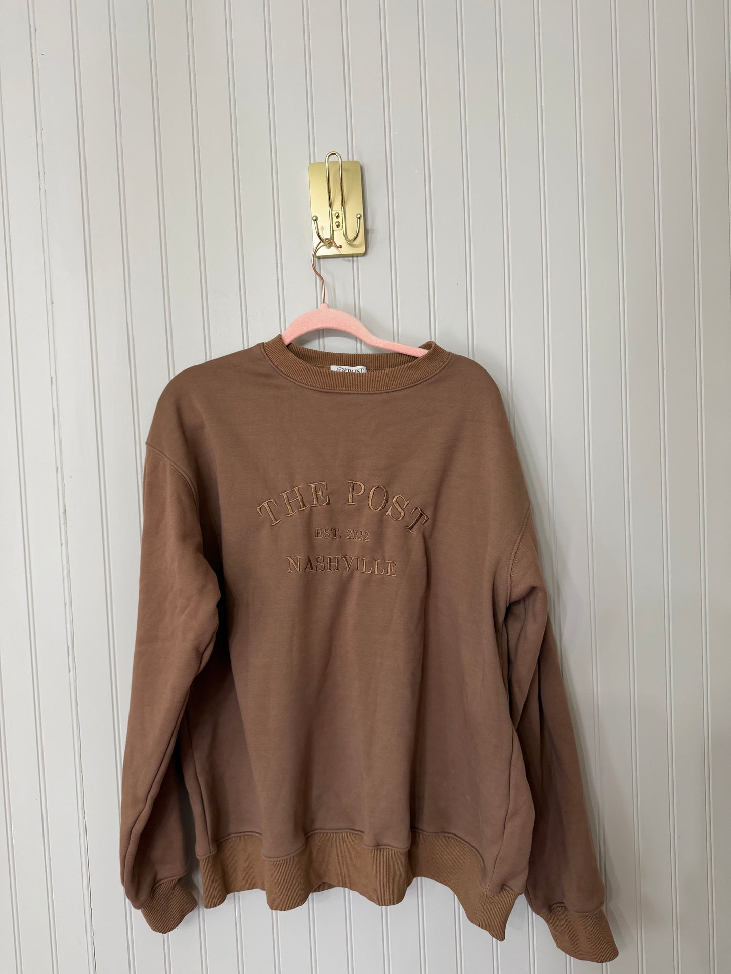 The Post Nashville Embroidered Sweatshirt Women’s Medium Brown
