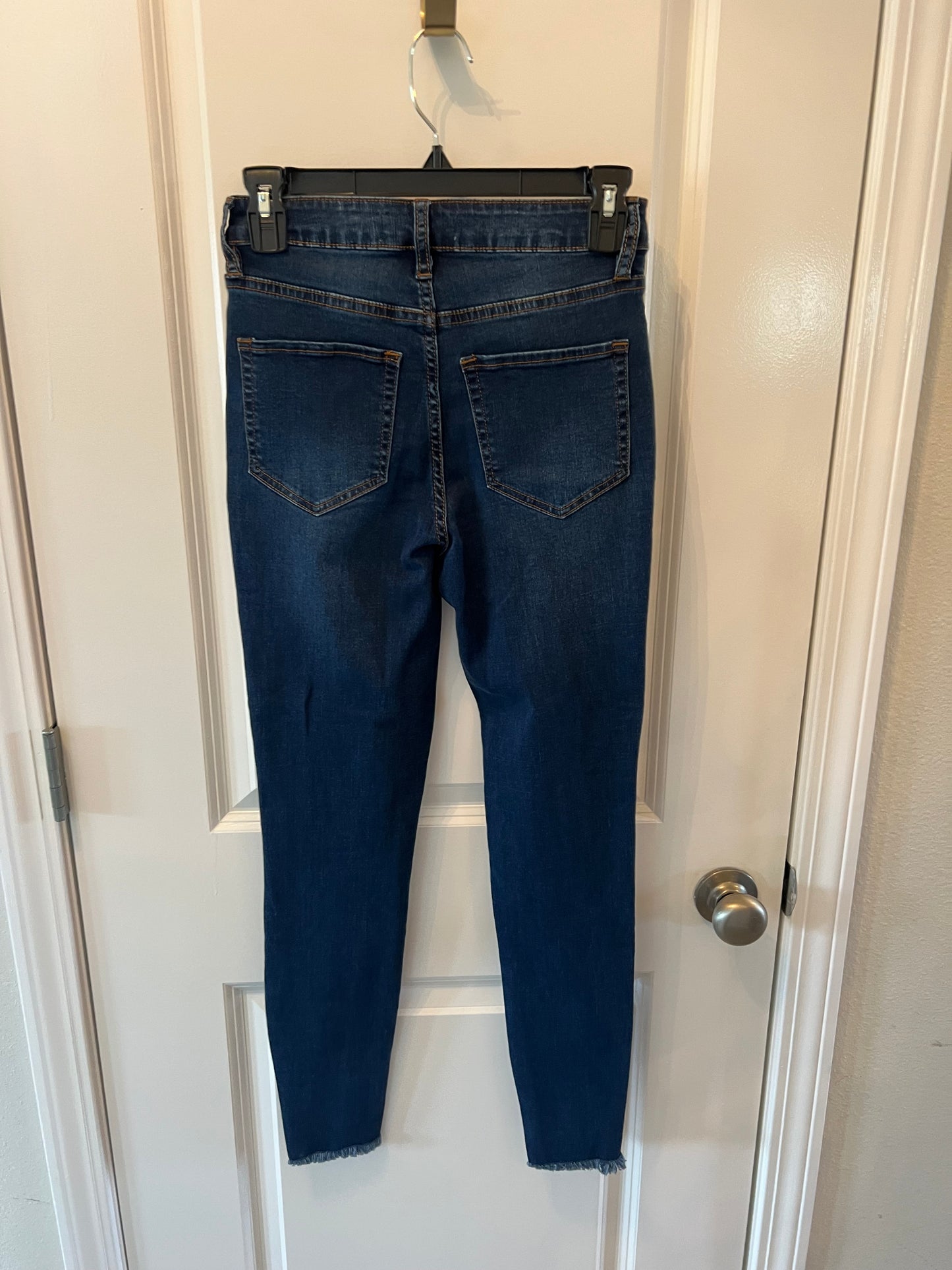 Nature Denim High Rise Exposed Button Fly Skinny Jeans Women’s Size 24 / Jr’s Size 1 Dark Wash