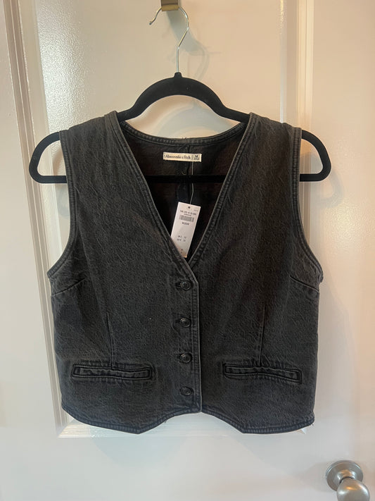 Abercrombie Vest Size Medium