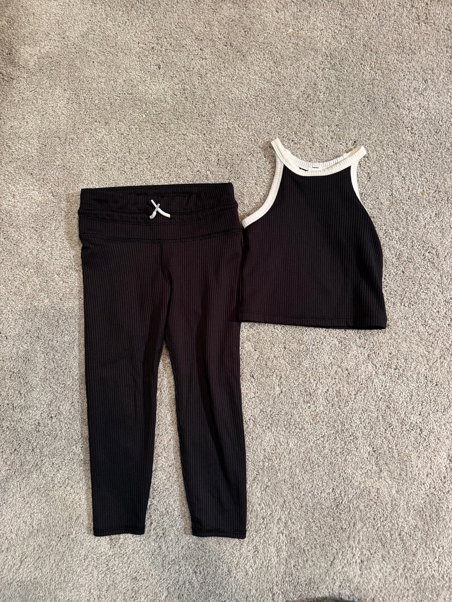 Girls Athletic Outfit Size 4/5