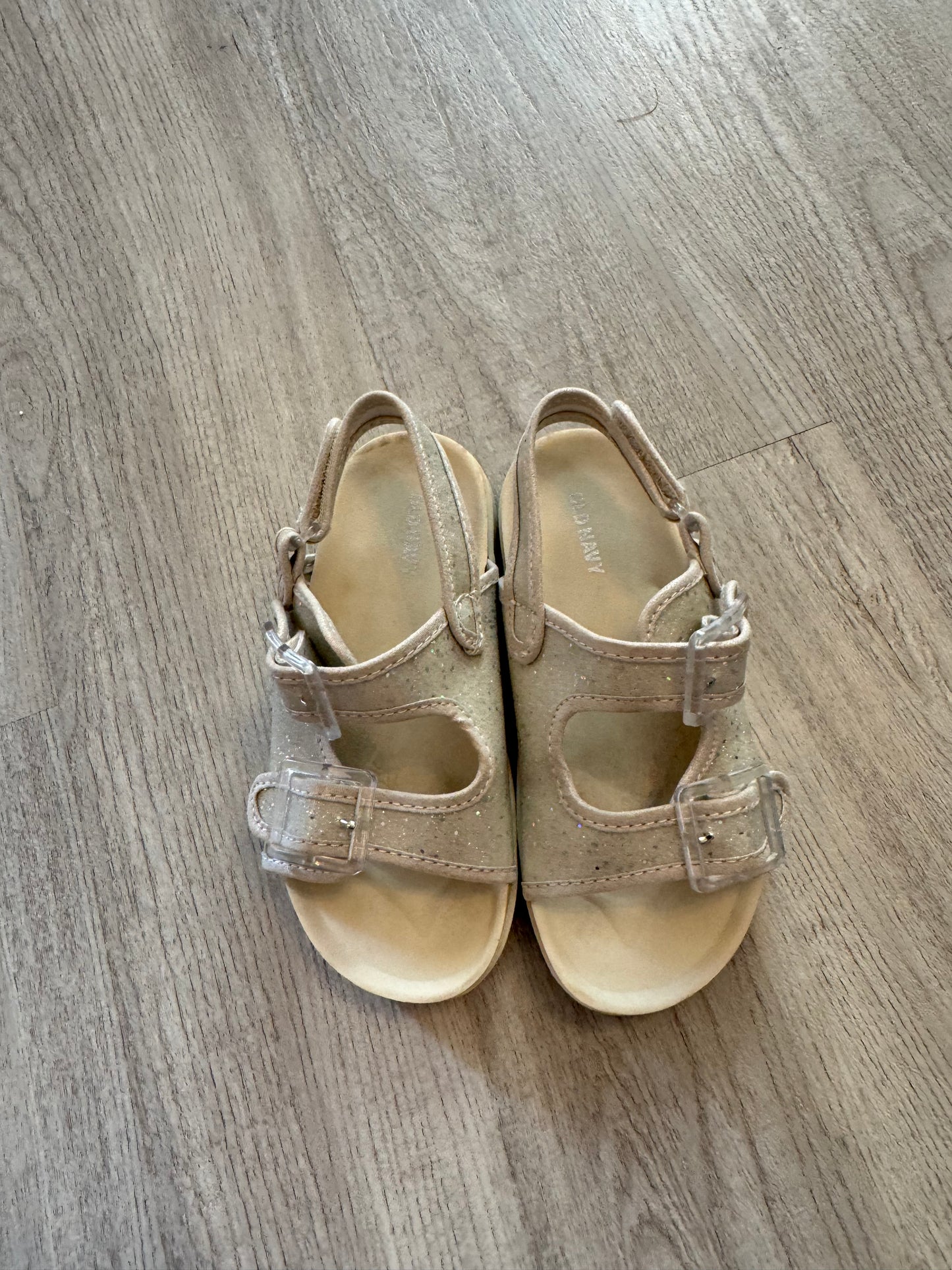 Old Navy Sandals Girl’s Size 11 Taupe