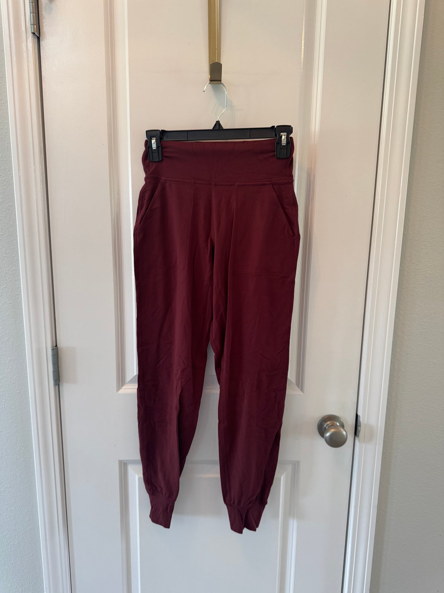 Lululemon Maroon Joggers Size 4