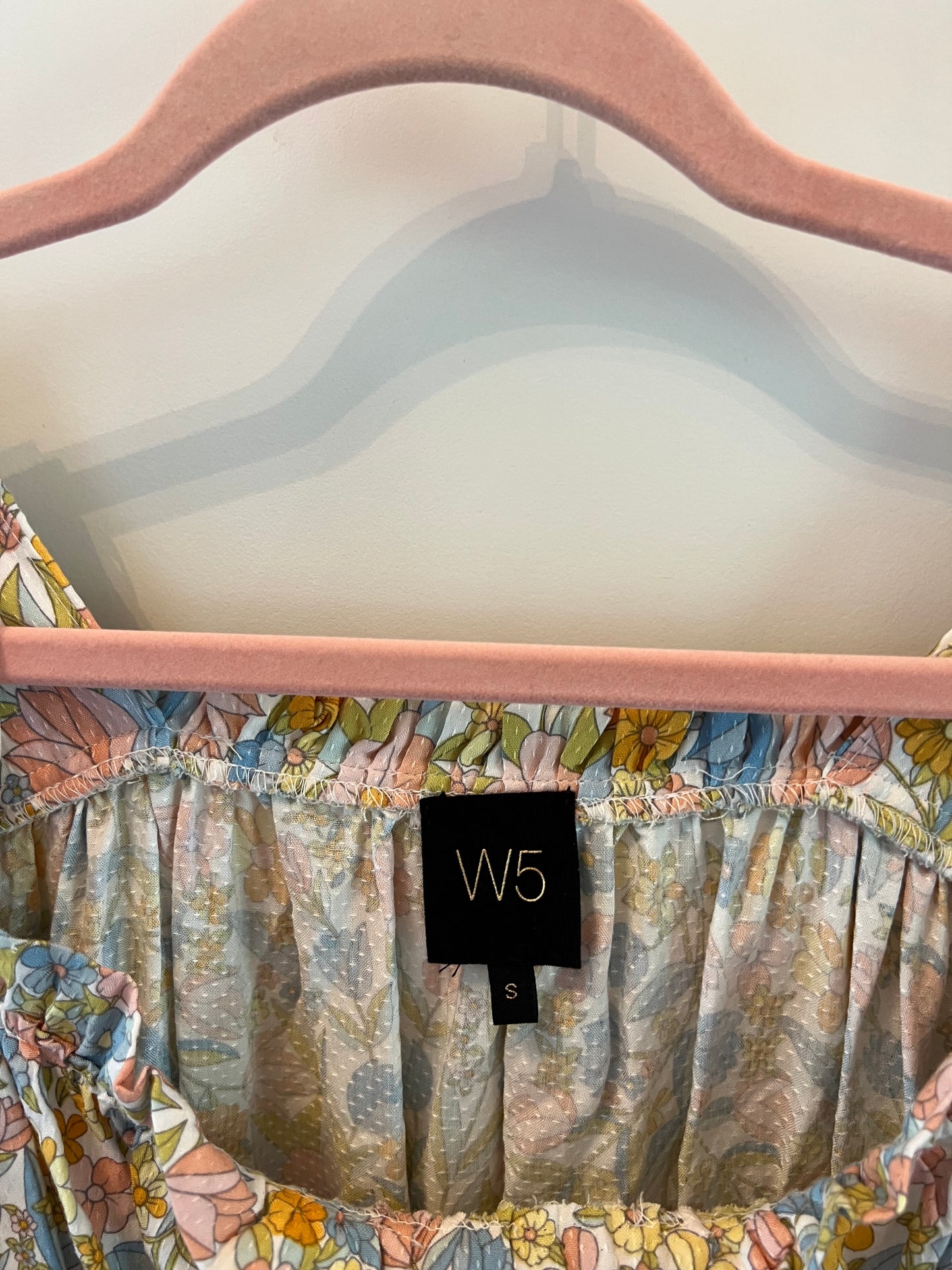 W5 Cropped Floral Peasant Top Women’s Size Small Yellow Blue