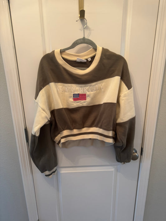 New York Graphic Sweatshirt Women’s Medium