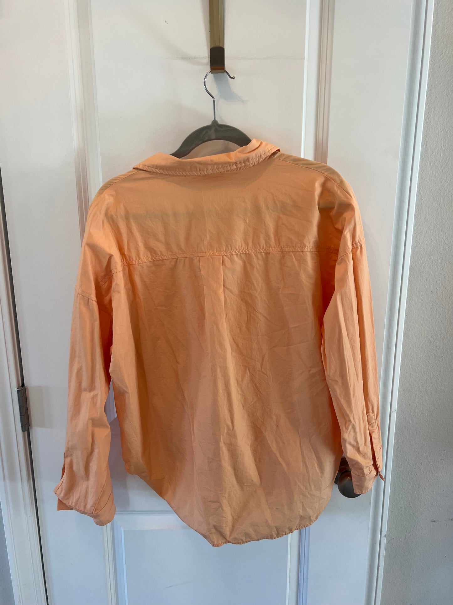 Le Lis Button Front Long Sleeve Shirt Women’s Size Medium Orange Sherbet