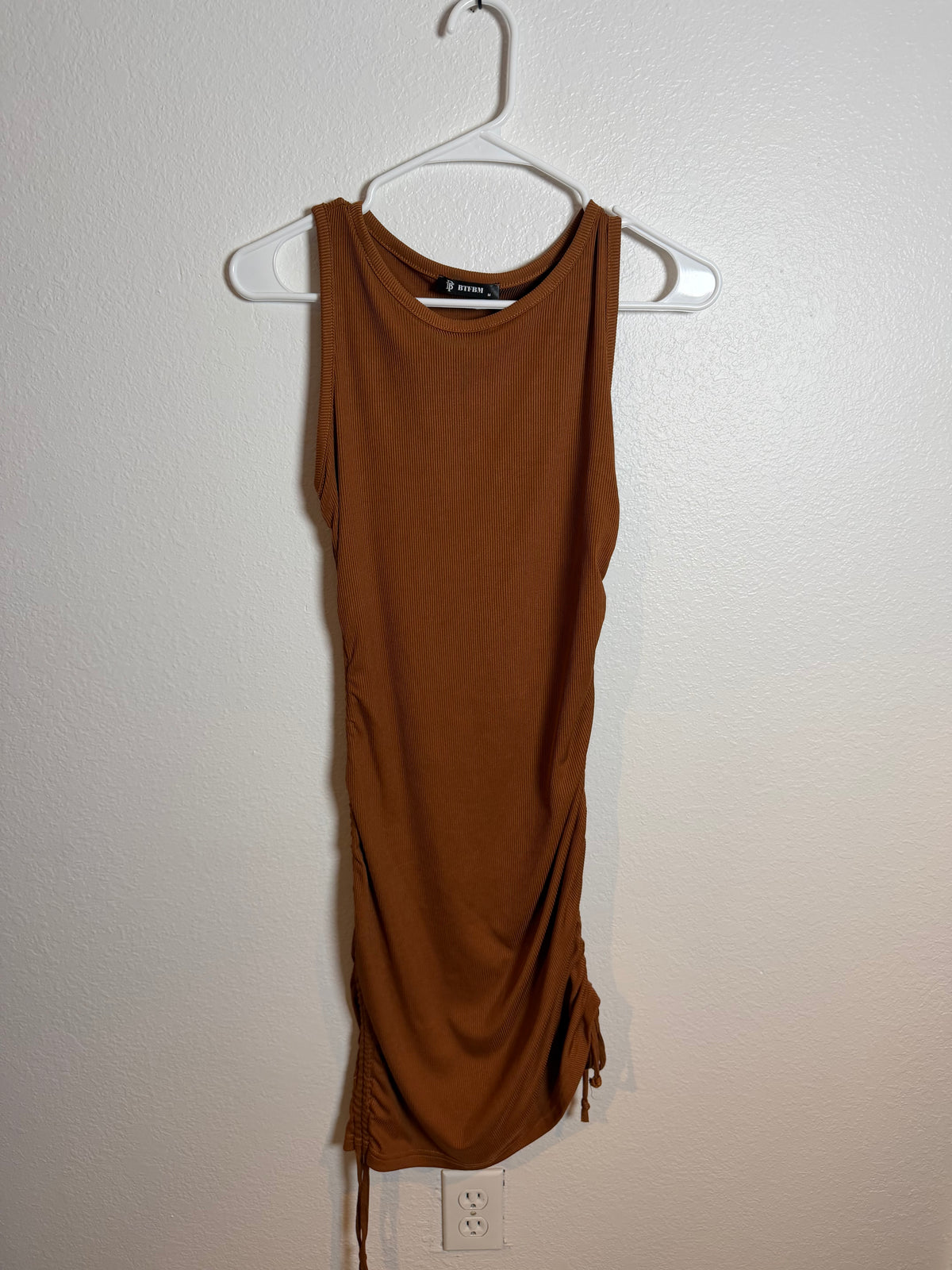Women’s Brown Dress Size Medium