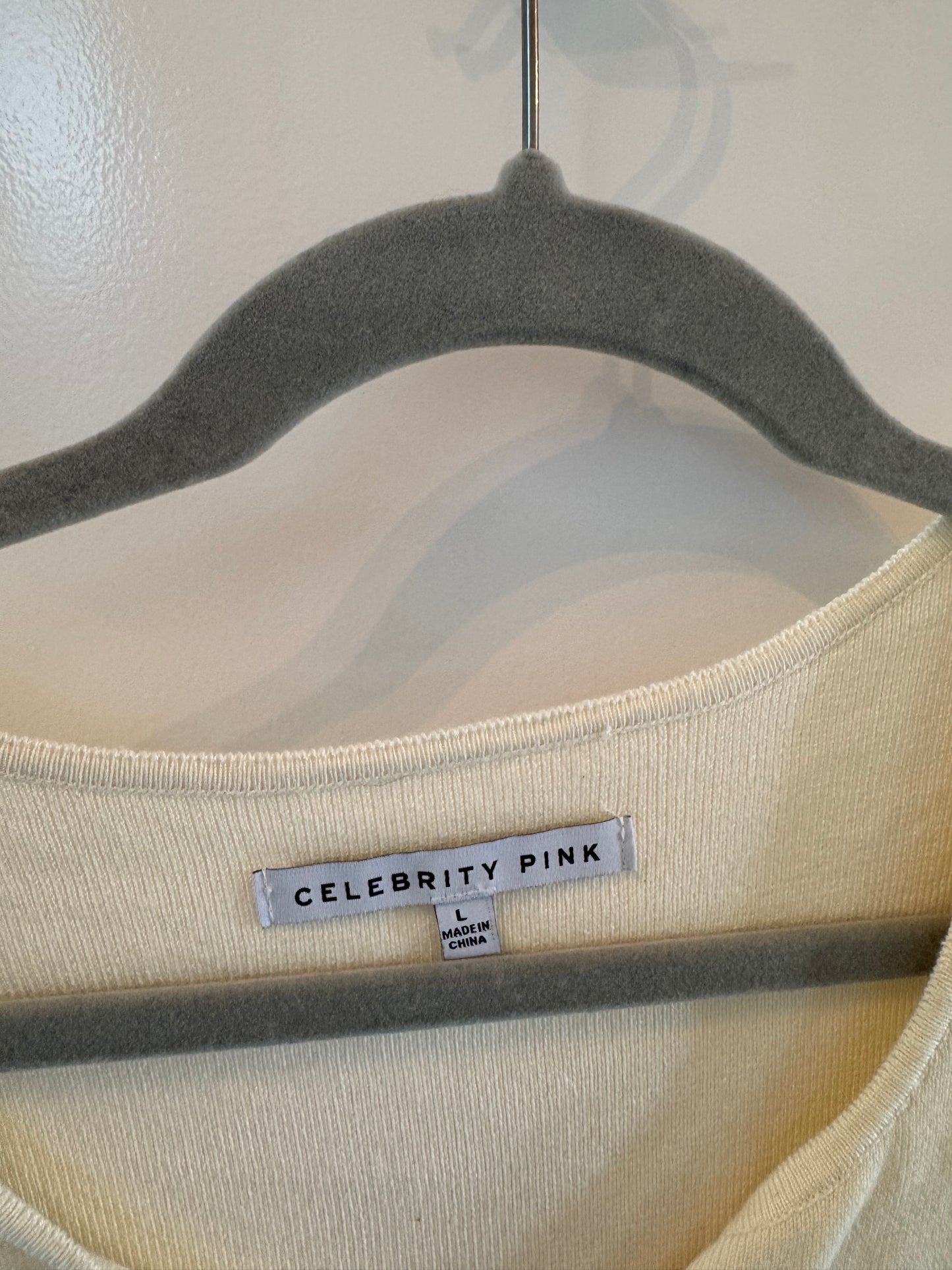 Celebrity Pink Cardigan Women’s Large Cream