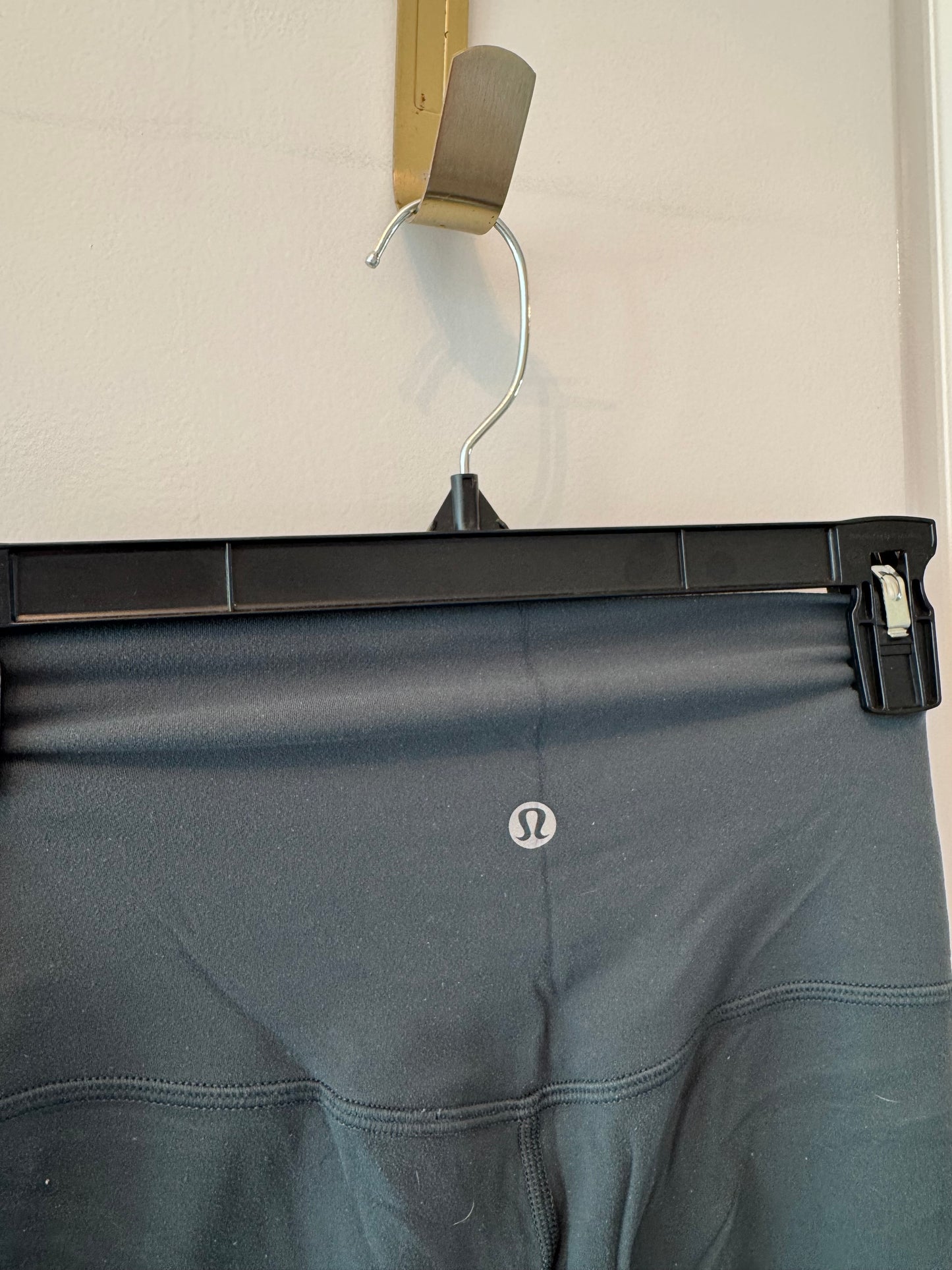 Lululemon Align Crop 21in Leggings Women’s Size 4 Dark Gray