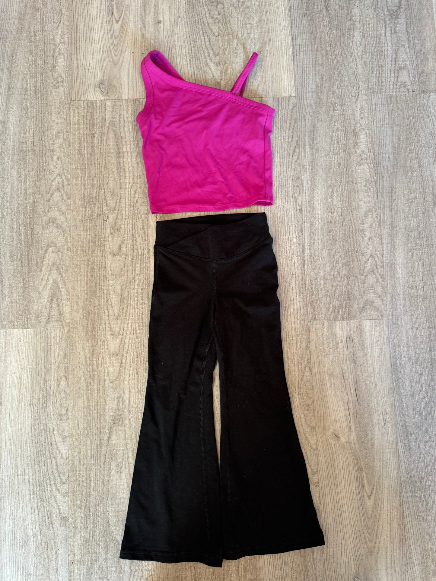 Athleisure Outfit Bundle Flare Leggings Youth Girl’s Size XS 5 Black Magenta