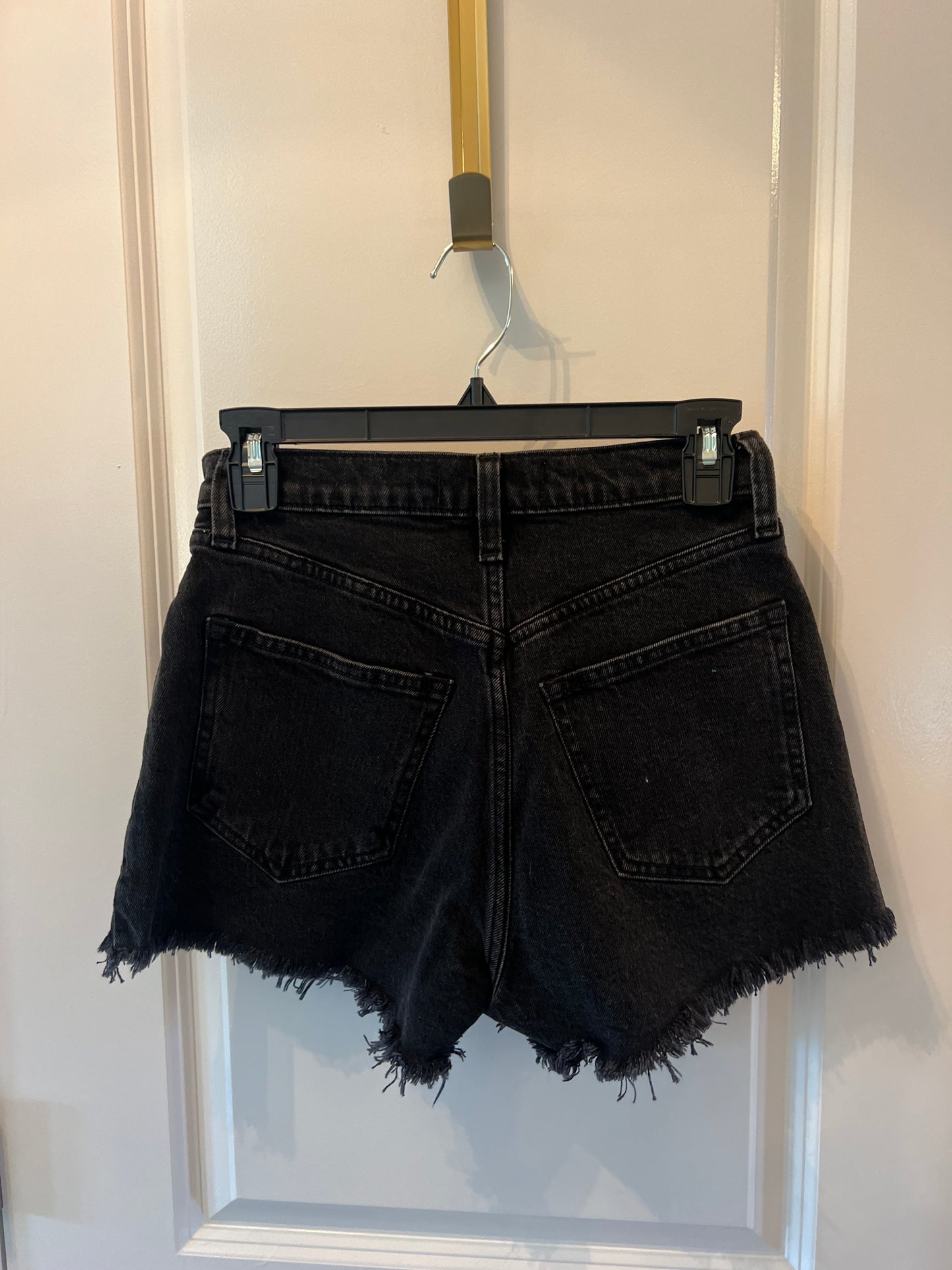 Abercrombie & Fitch Black Wash Denim Shorts Size 25/0