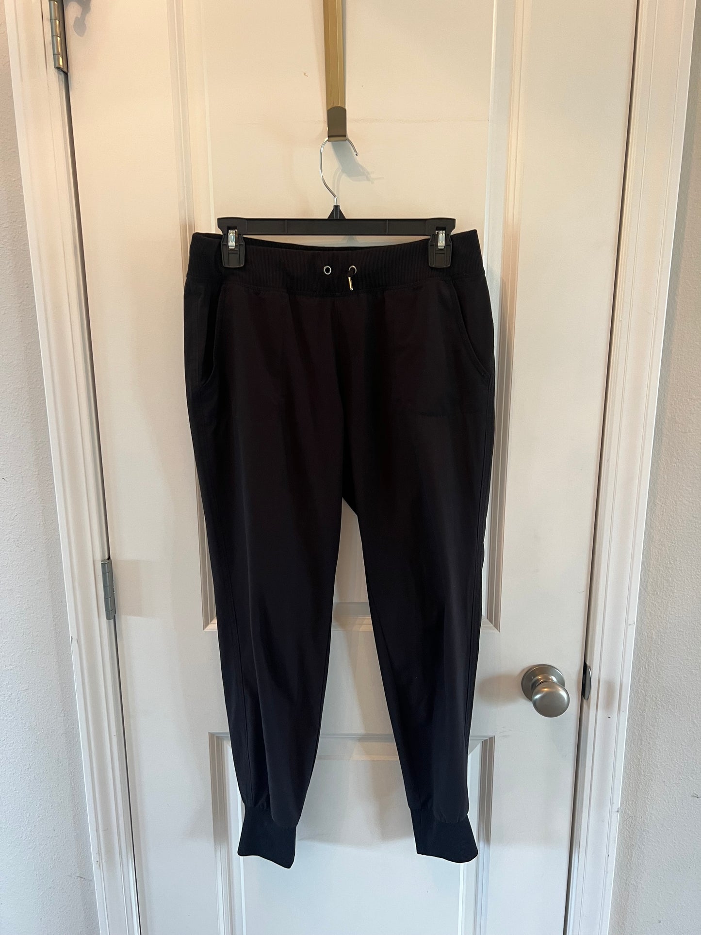 Athleta Drawstring Joggers Women’s Size 6 Black