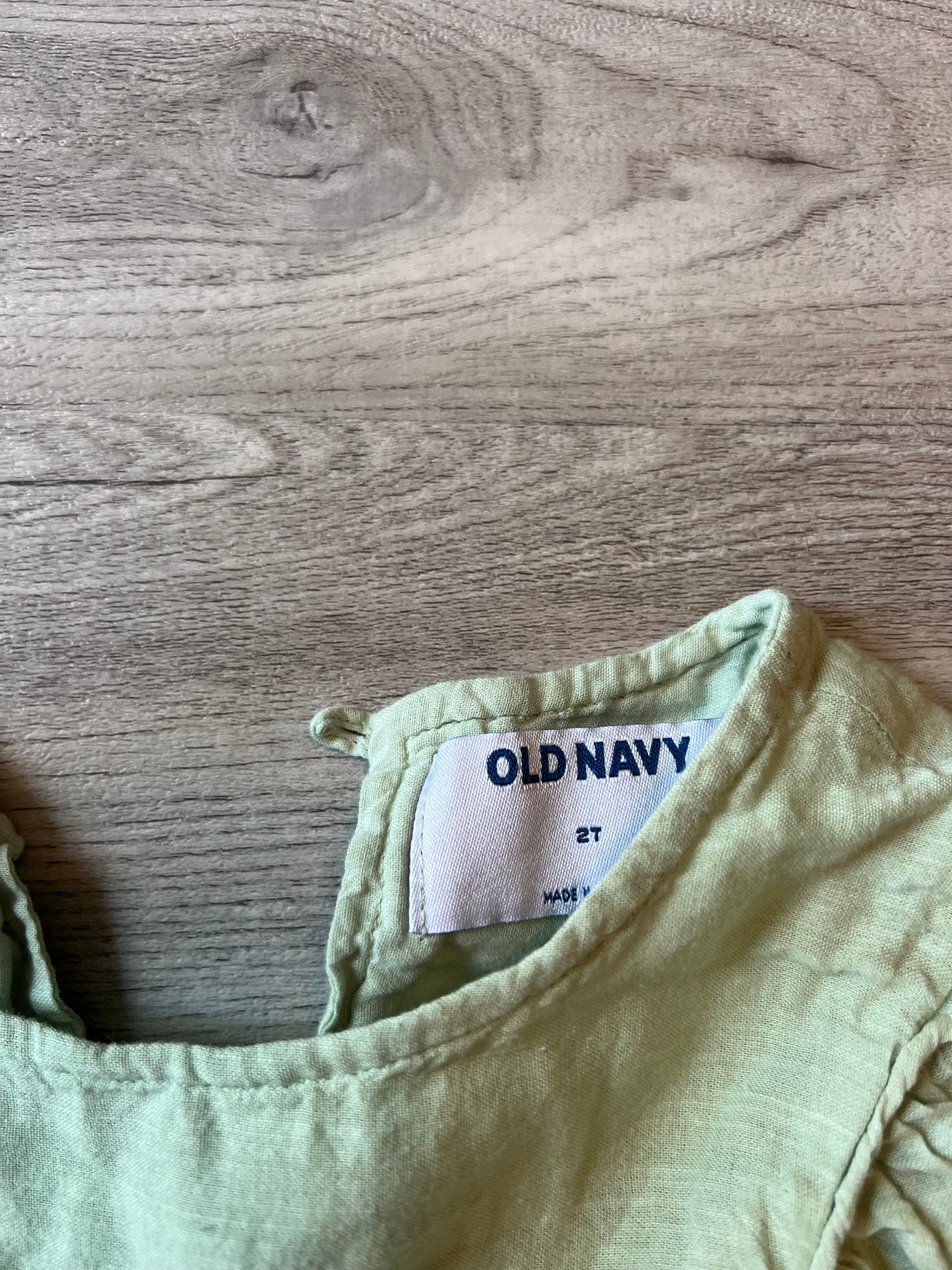 Old Navy Long Sleeve Ruffle Top Toddler Girl Size 2T Pastel Green