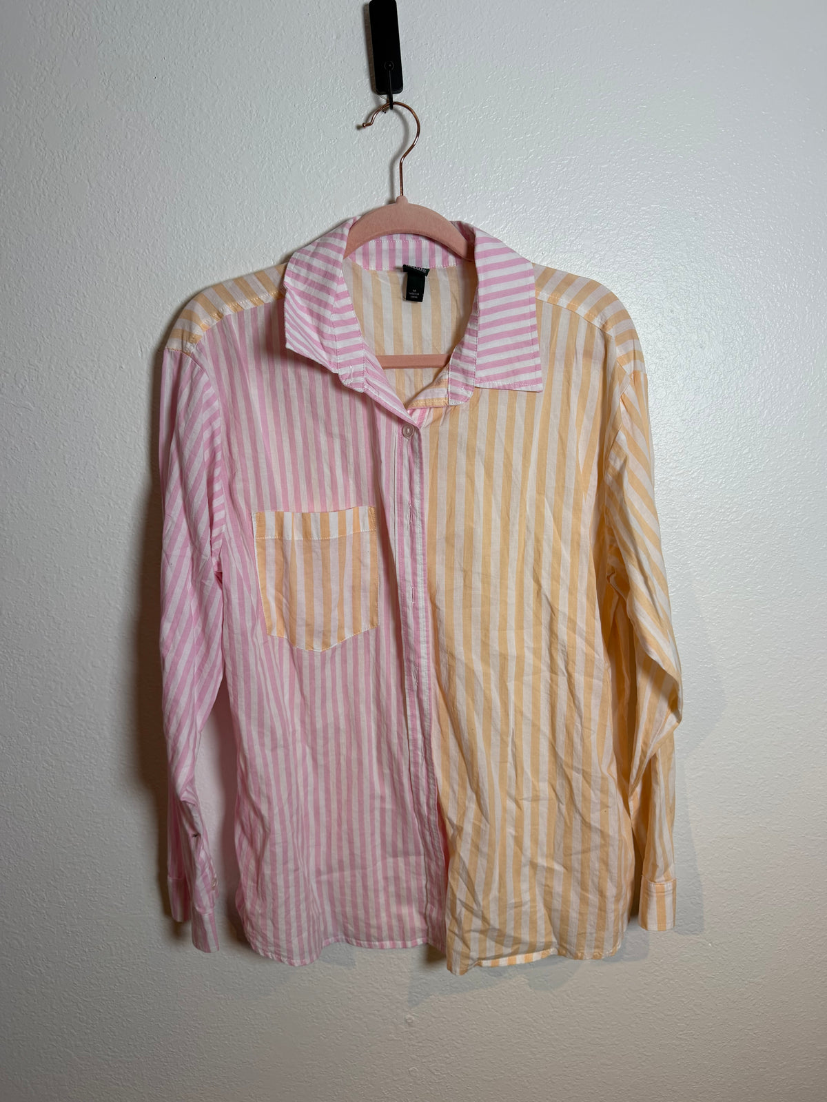 Wild Fable Button Up Size Medium
