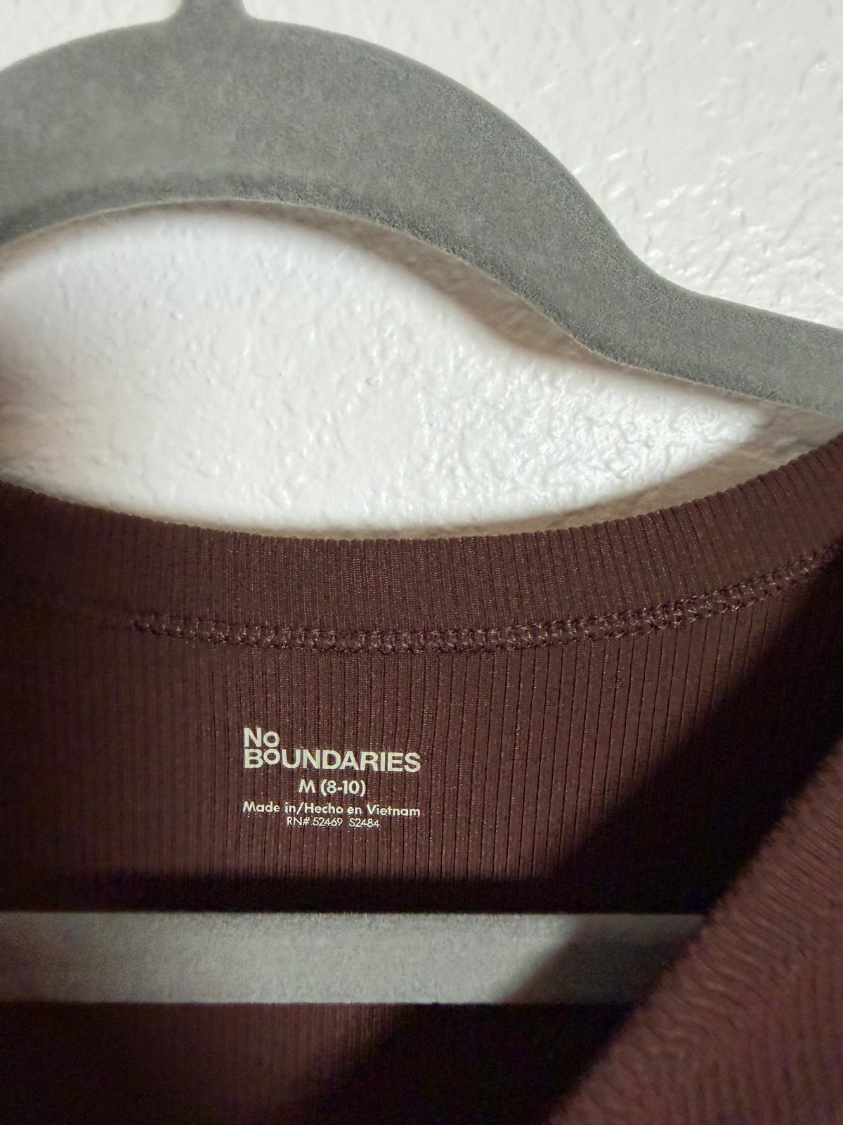 Women’s NB Brown Top Size Medium