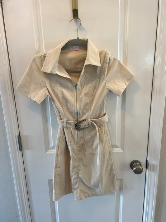 Pink Lily Belted Dress Women’s Size Small Cream