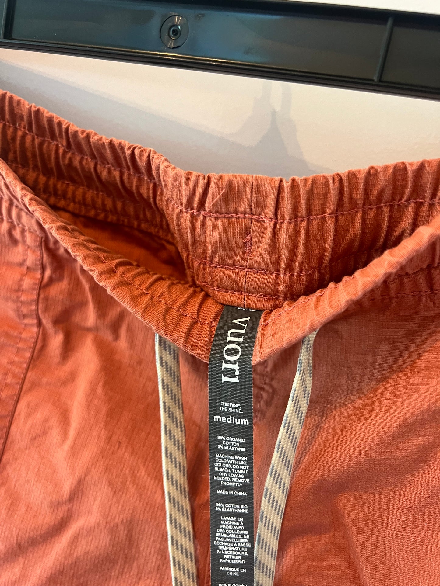 Vuori Vintage DuraTerra Ripstop Short Women’s Size Medium Cinnamon