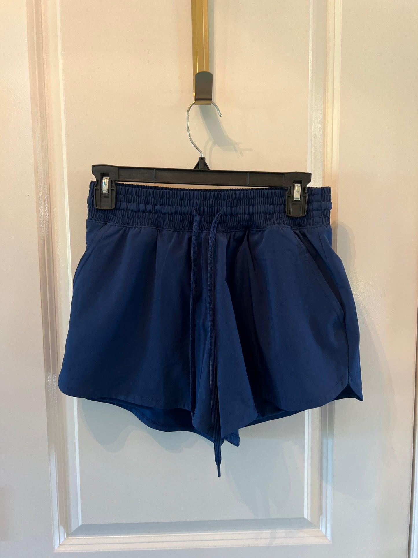 Abercrombie YPB MotionTek Active Shorts Size Women’s Small 4-6 Navy