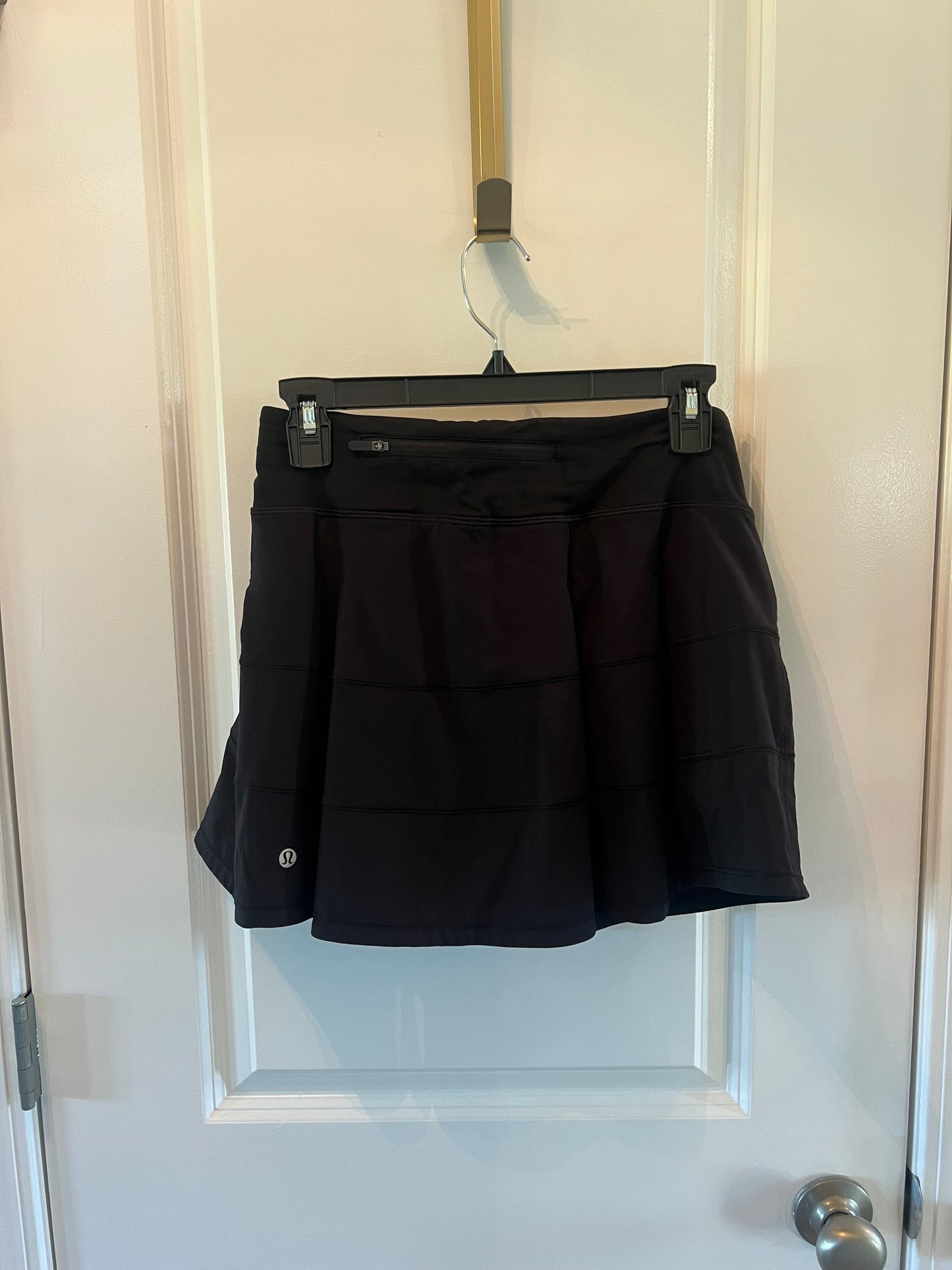 Lululemon Active Skirt Women’s Size 8 (Medium) Black