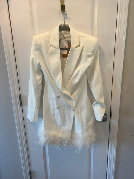 Main Strip Blazer Dress w Feather Trim Women’s Size Small White