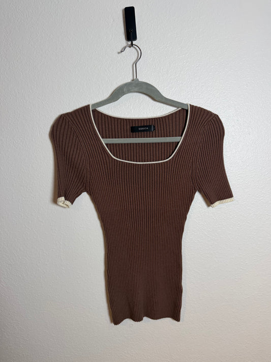 Ribbed Top Women’s Large Brown