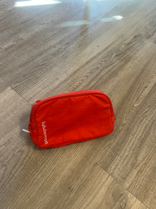 Lululemon belt bag