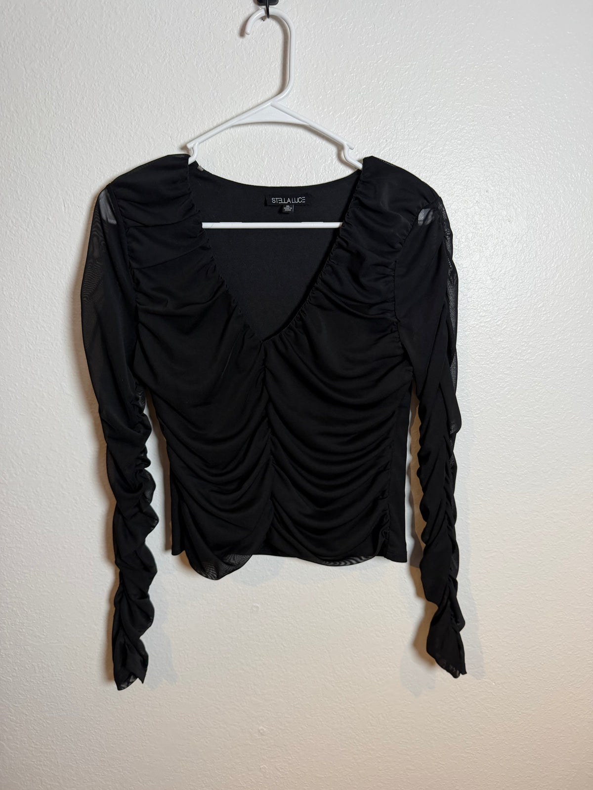 Women’s Black Sheer Top Size XL (fits smaller)