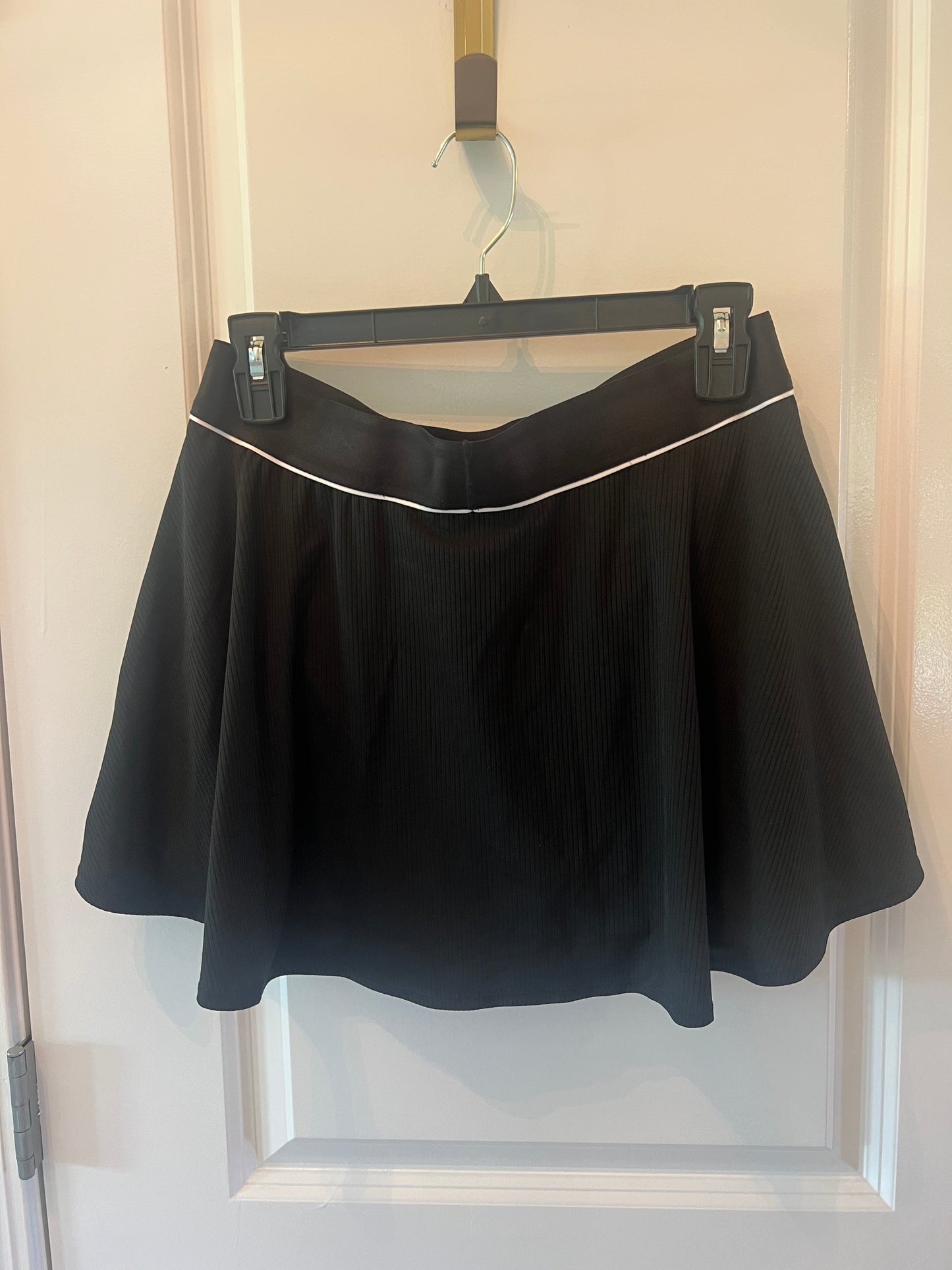 NikeCourt Dri-fit Tennis Skirt Women’s Size Large Black