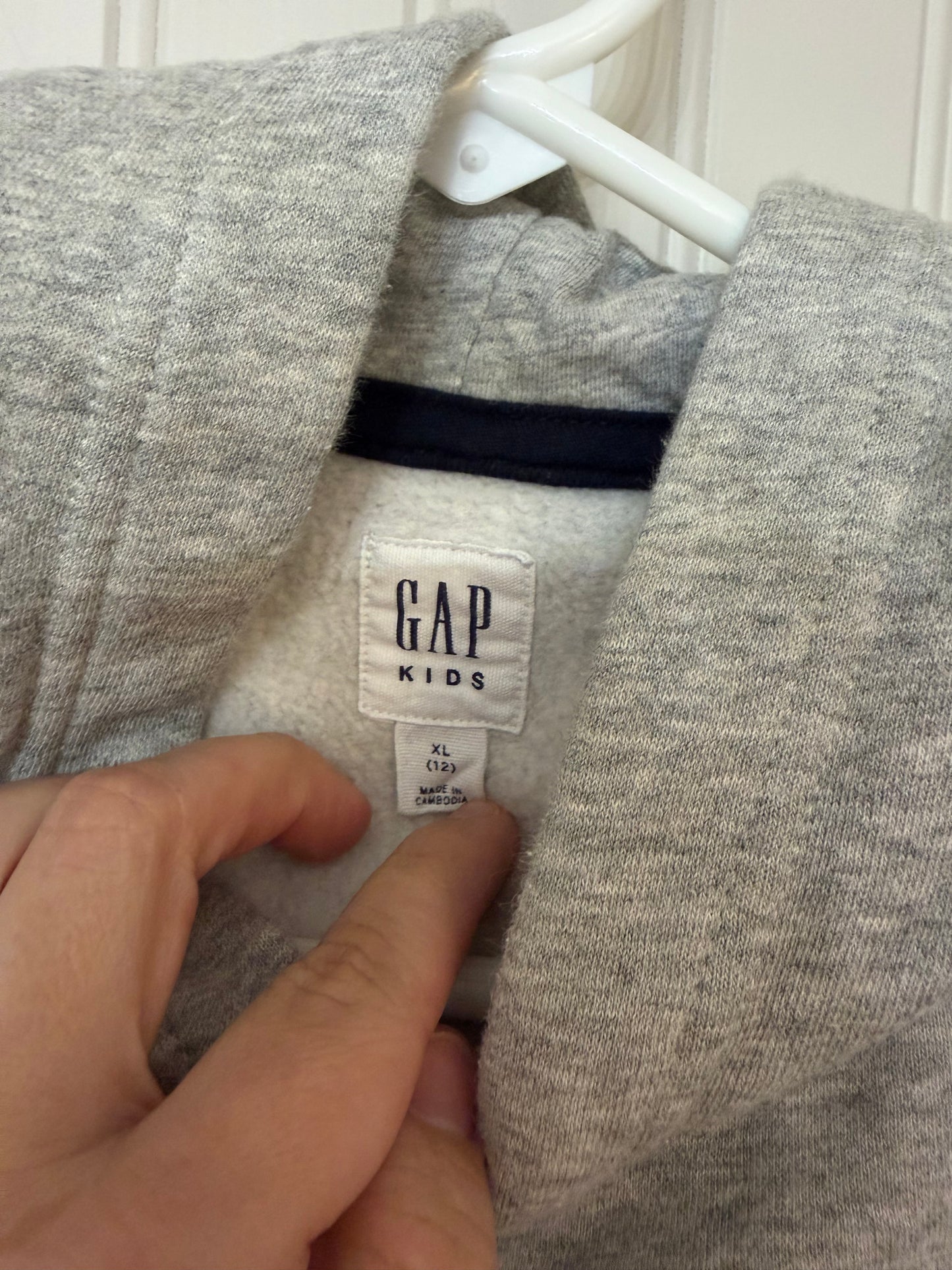 Gap Hoodie Youth Size XL Heather Gray