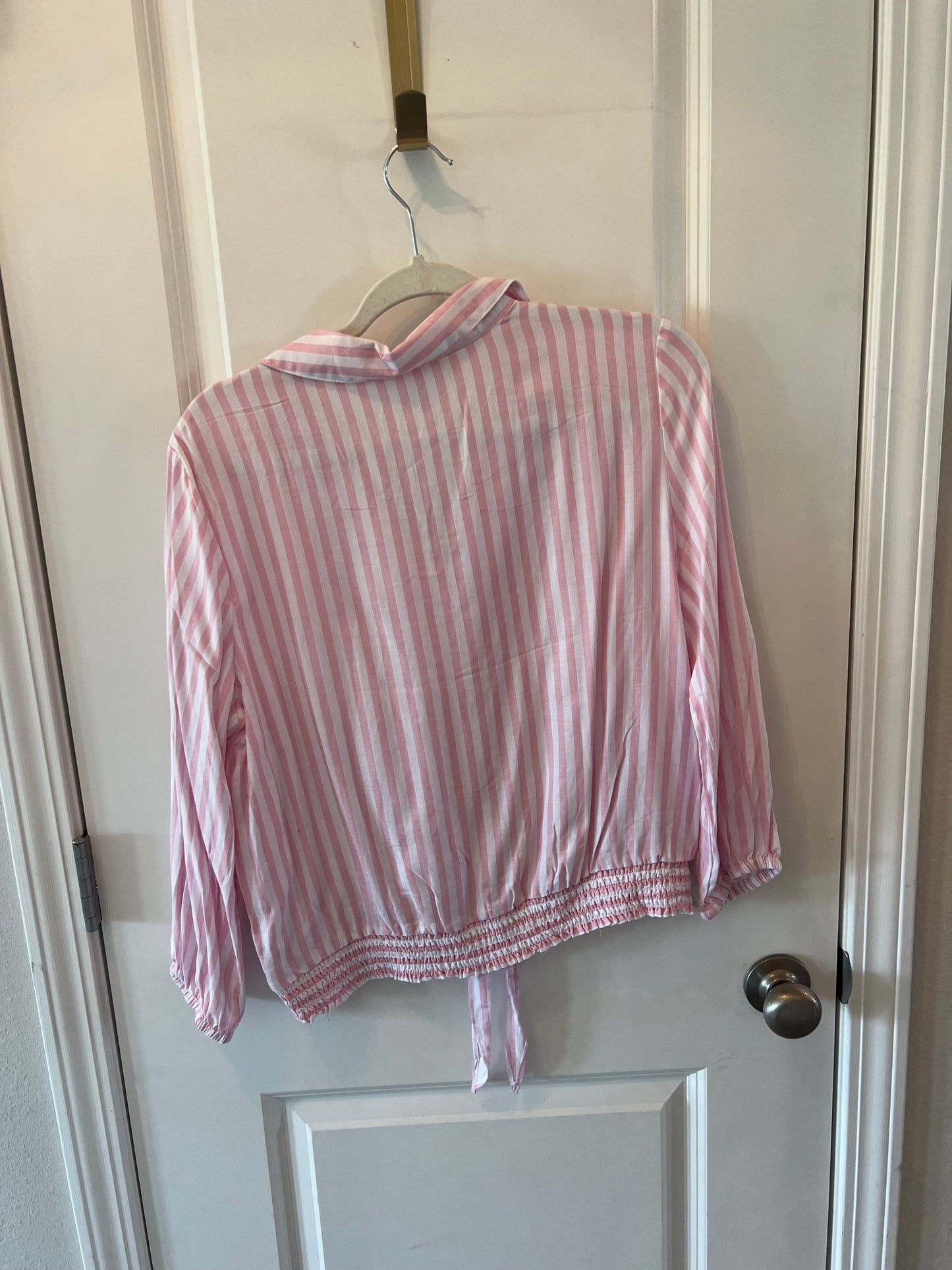 Beach Lunch Lounge Stripe Knot Front Cropped Shirt Women’s Size Medium Pink