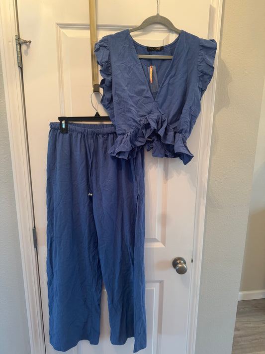 Two Piece Matching Set Women’s Large Blue