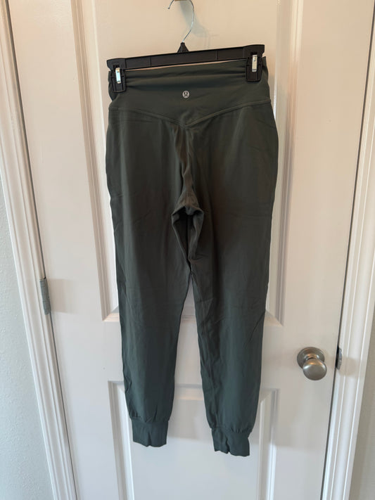 Lululemon Joggers w Pockets Women’s Size 4 Olive