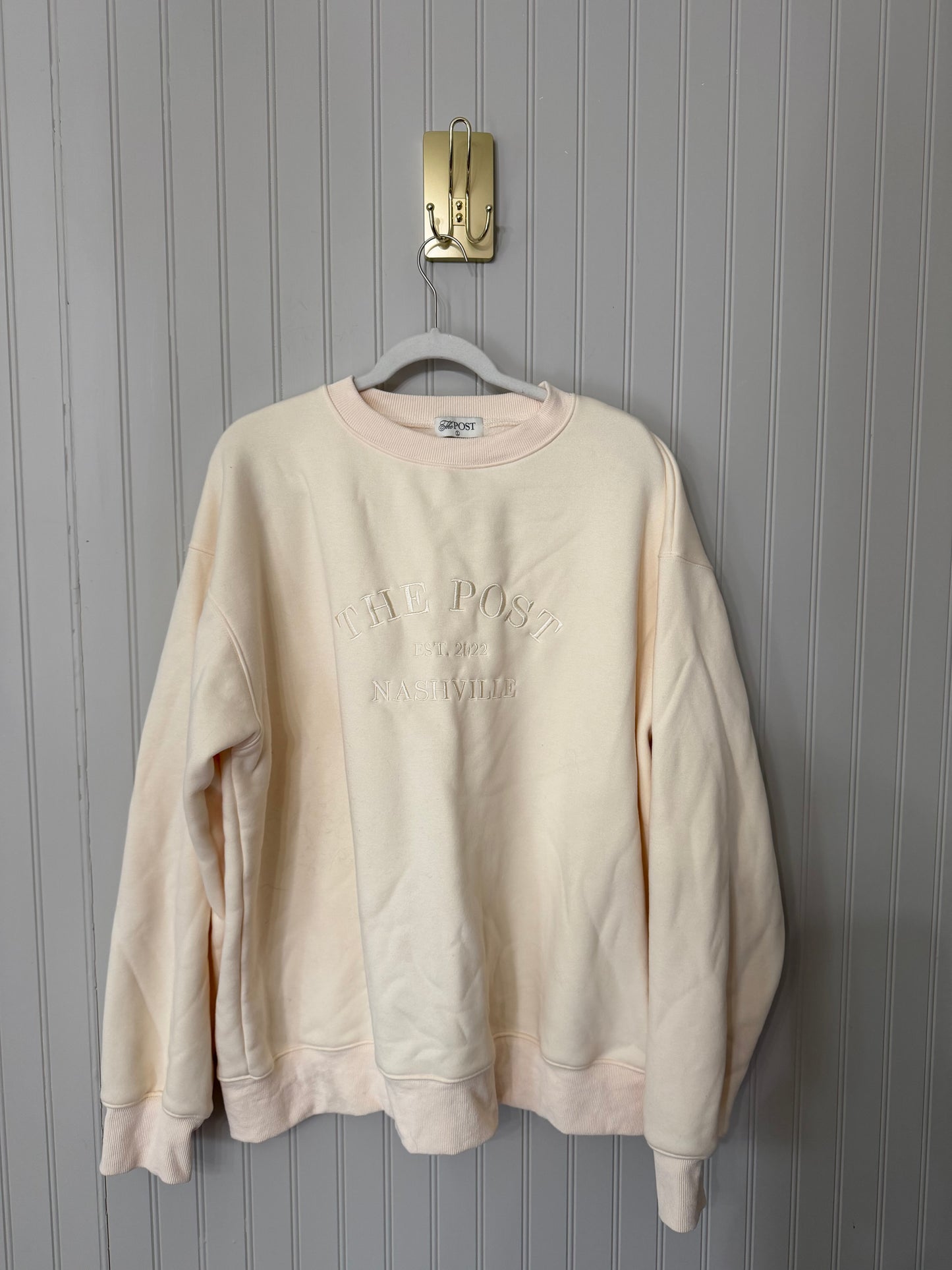 The Post Nashville Embroidered Sweatshirt Women’s Large Cream
