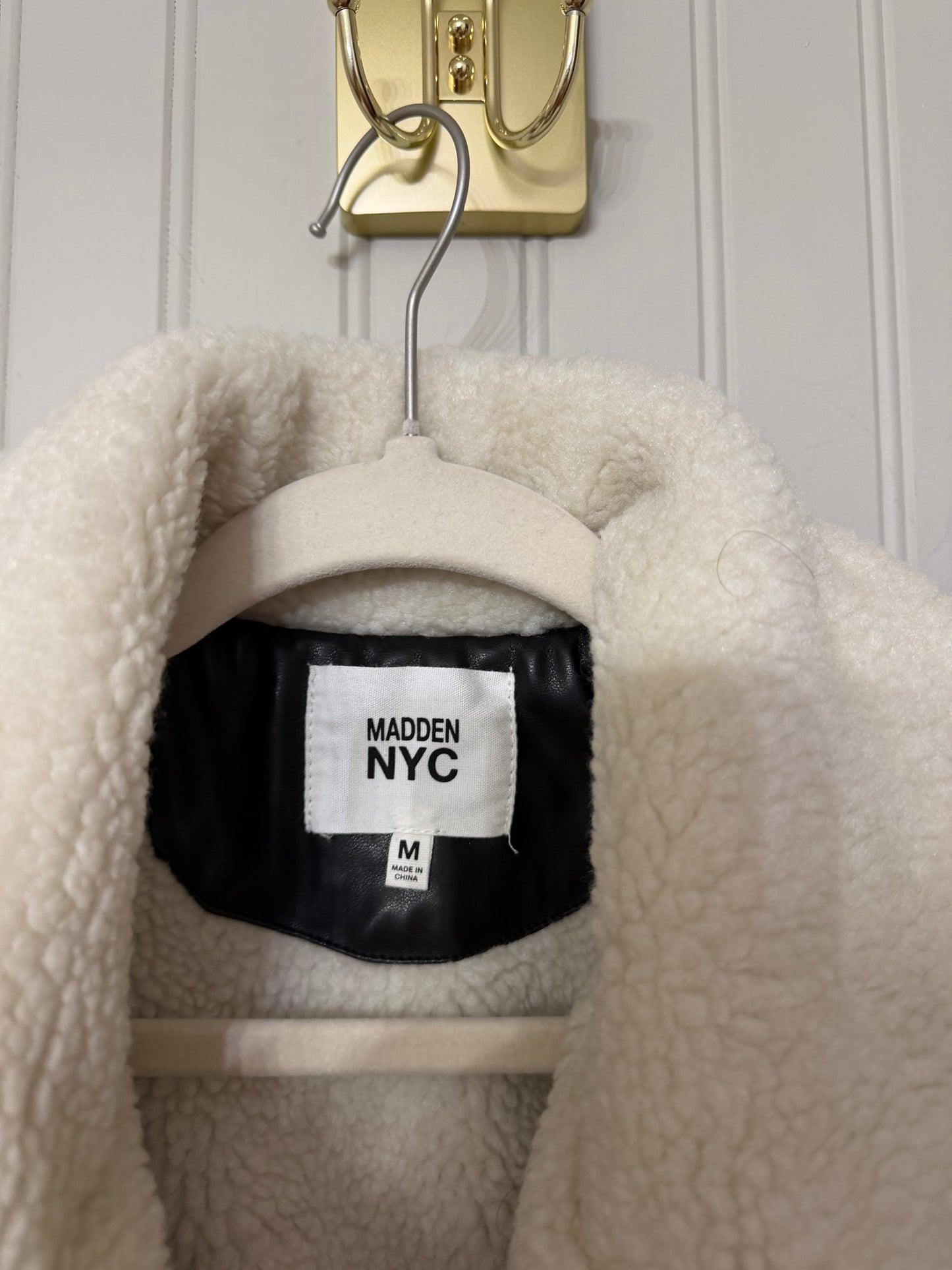 Madden NYC Faux Shearling Jacket Women’s Medium