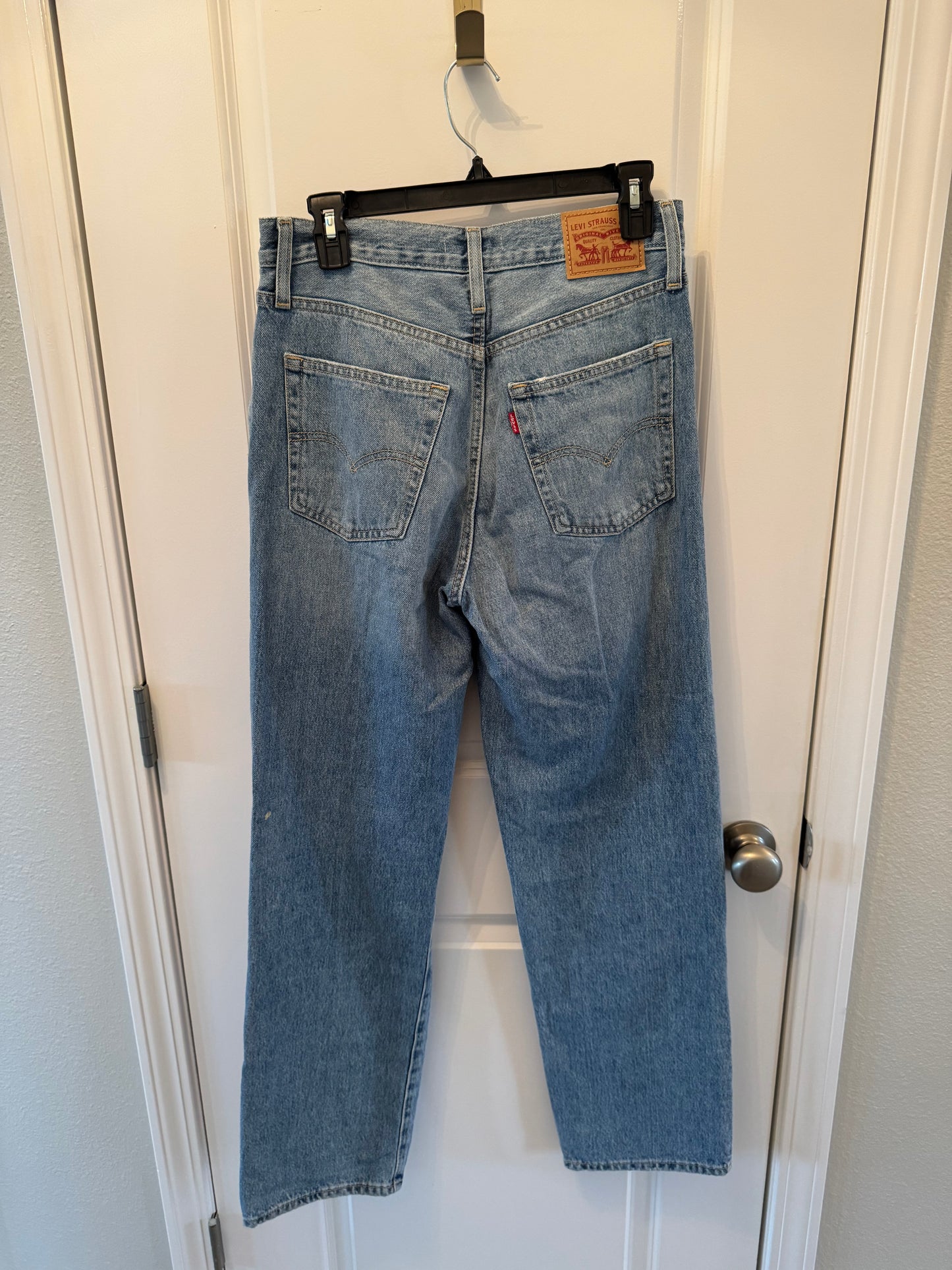 Levi’s 90s Baggy Light Wash Jeans Women’s 27