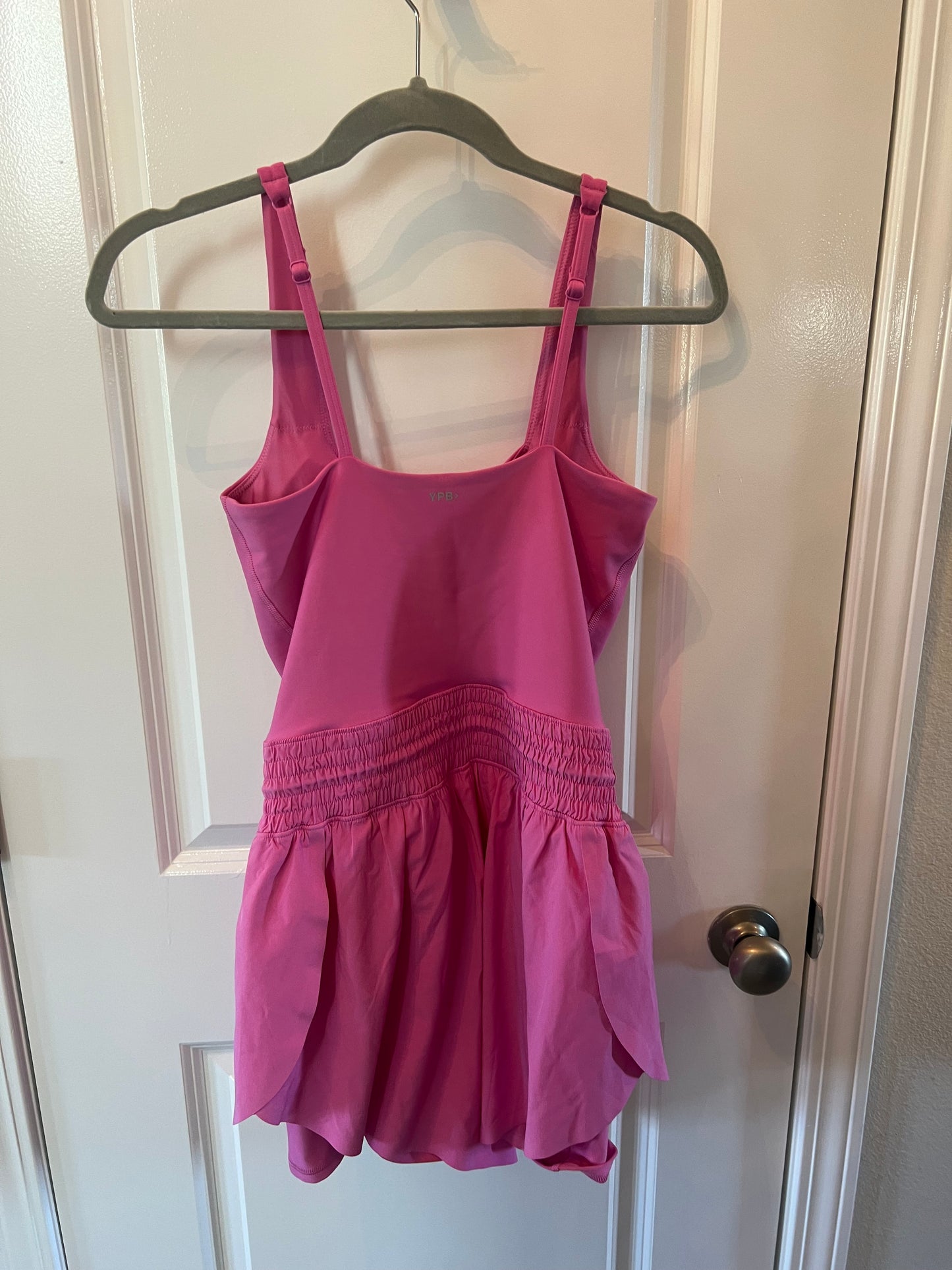 Abercrombie YPB Romper Size Medium