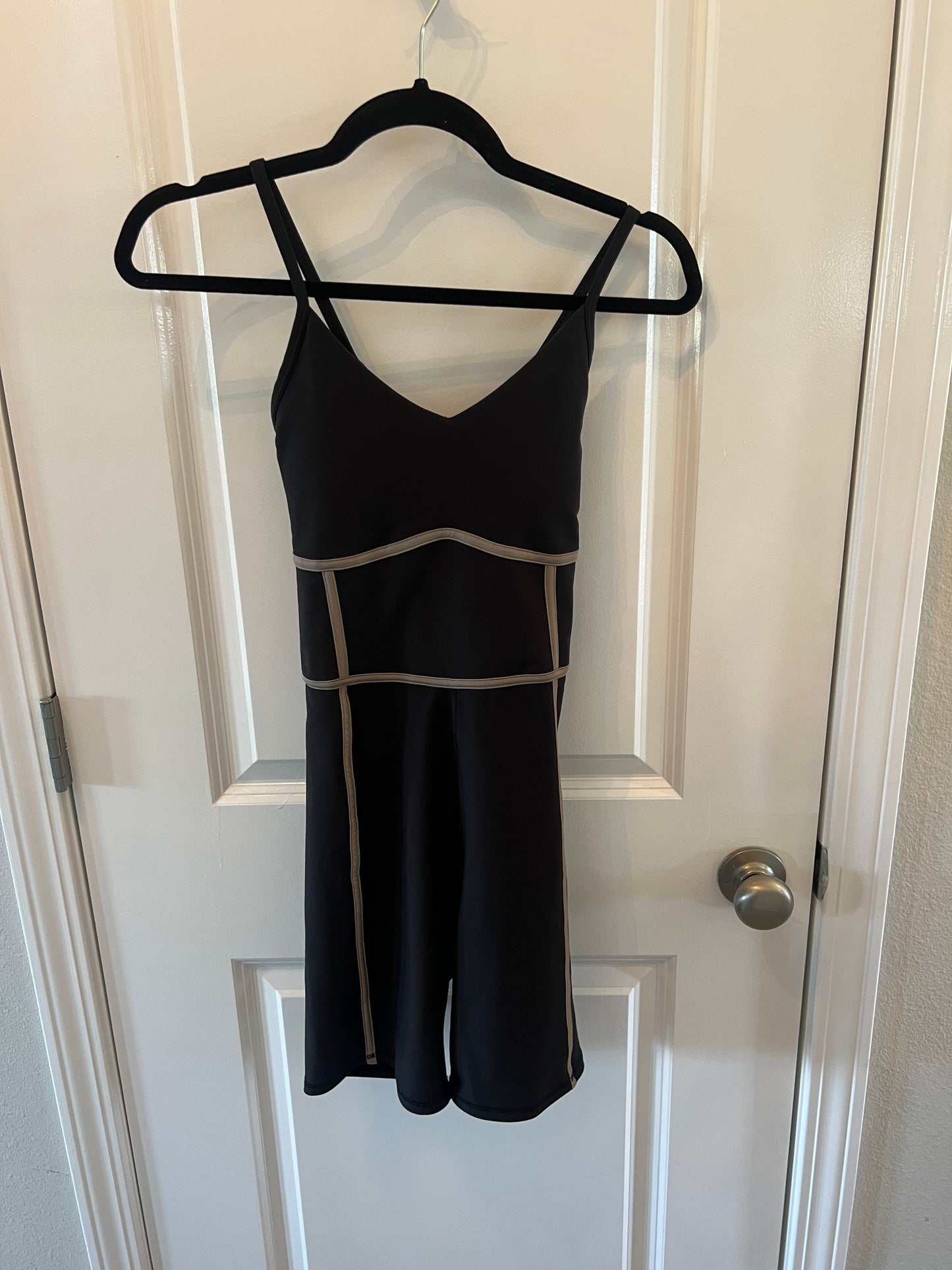 Abercrombie YPB Active Romper Women’s Size Small Black