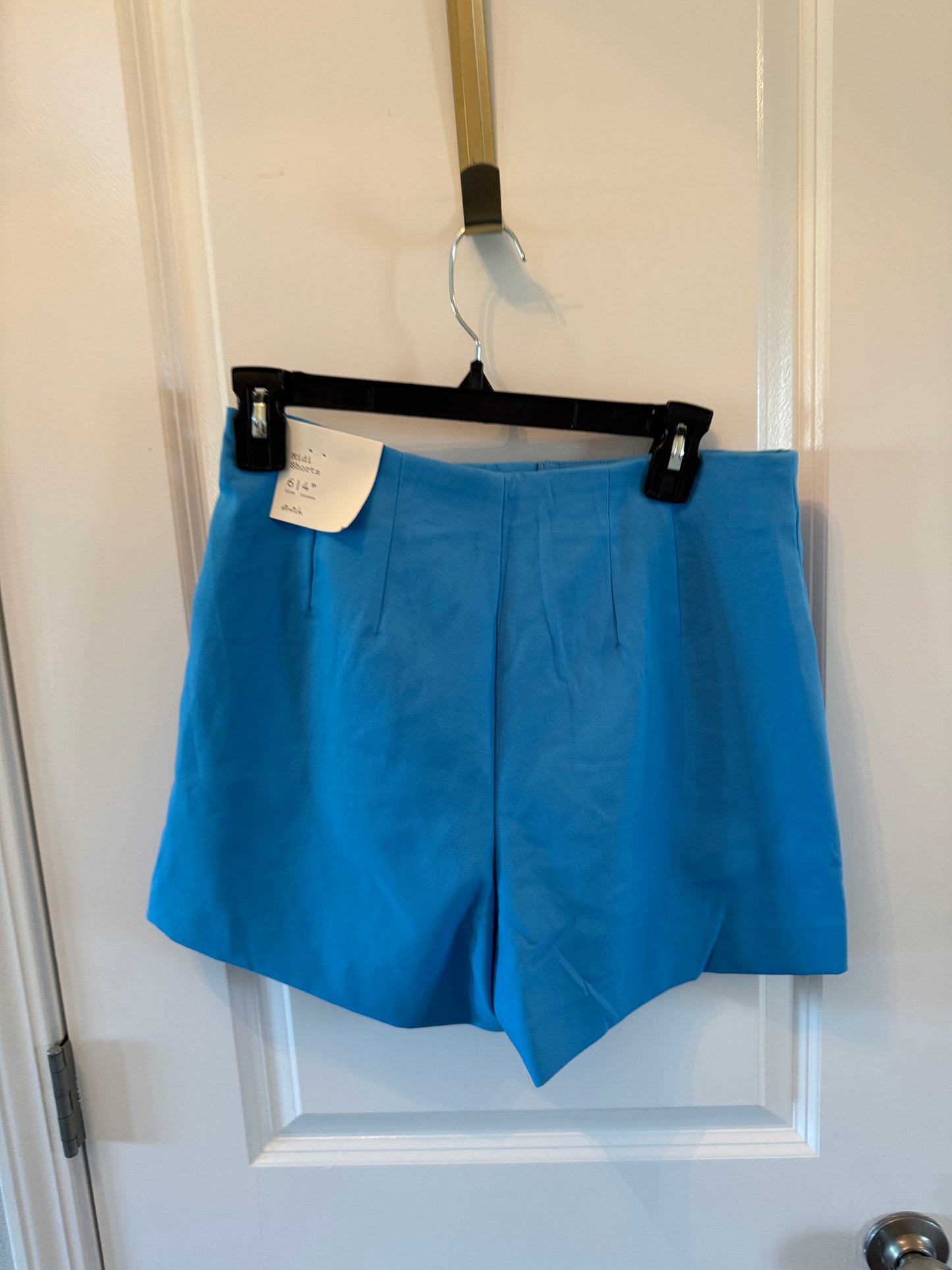 A New Day 4” Midi Shorts Women’s 6 Blue NWT