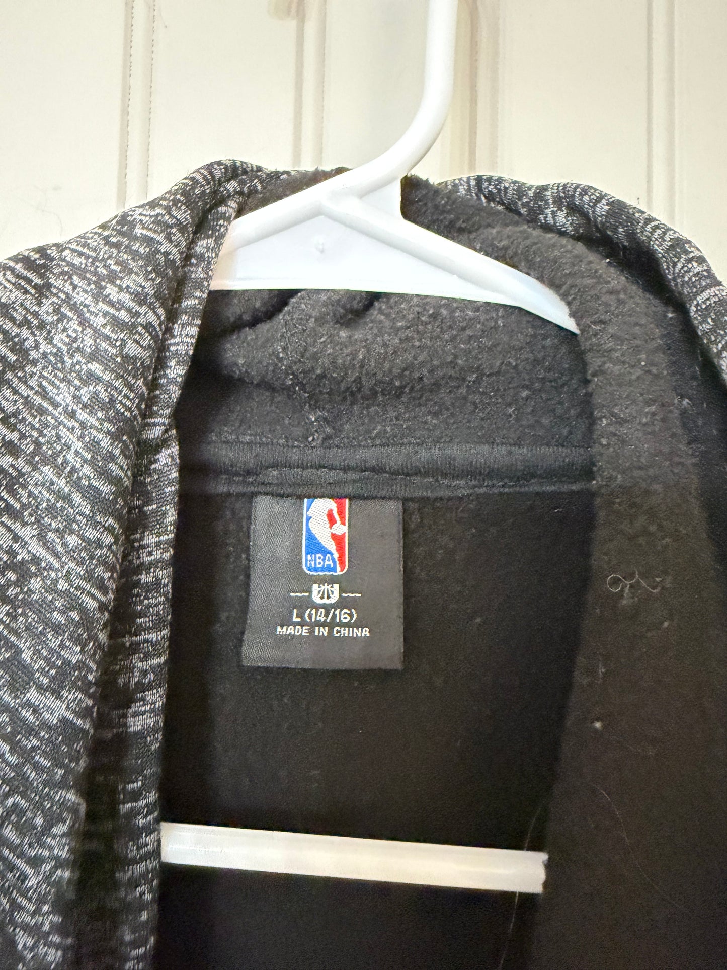 NBA Chicago Bulls Hoodie Youth Size Large