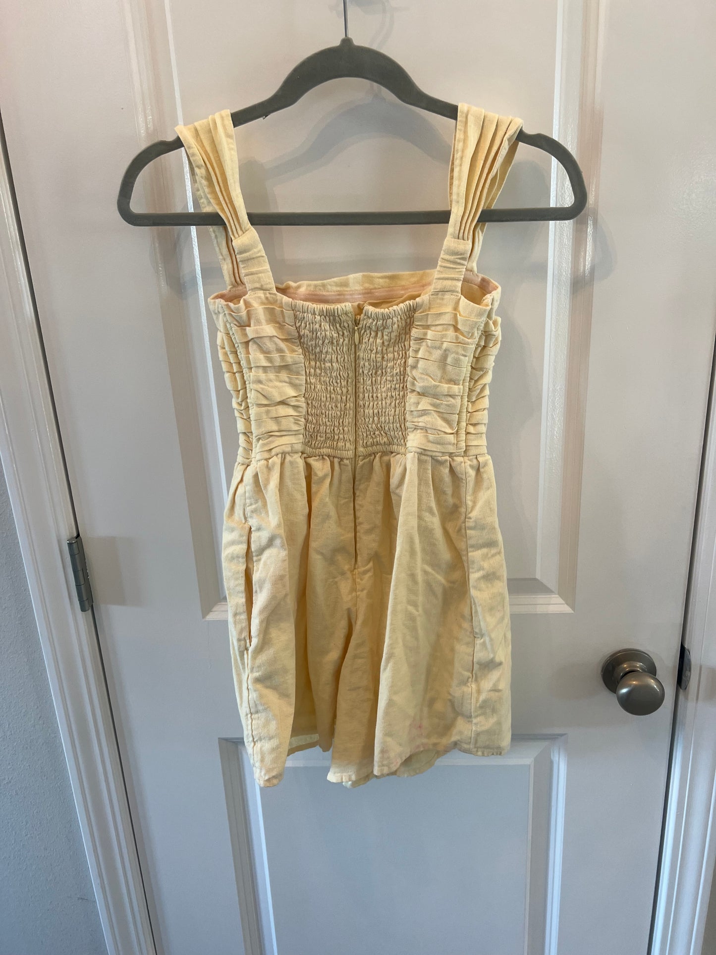 Abercrombie & Fitch Emerson Off the Shoulder Romper Women’s Size XS Petite Pastel Yellow